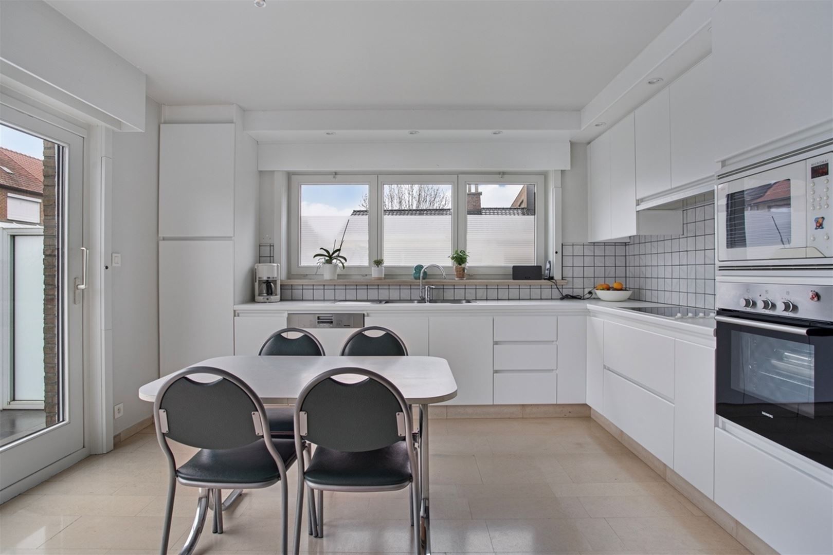 Instapklare woning in deelgemeente Bevere foto 10
