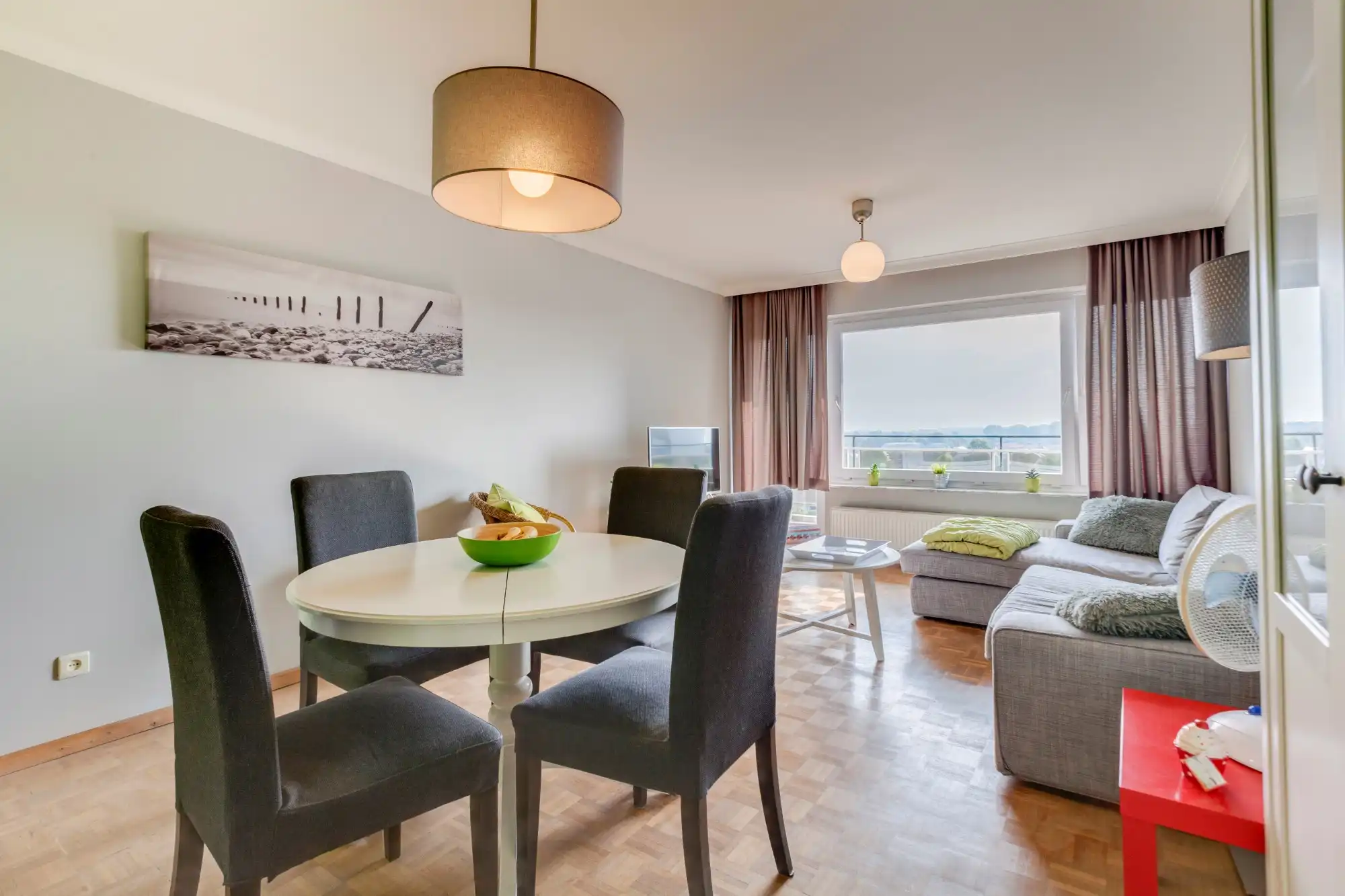Tof en lichtrijk één slaapkamer appartement met ruim terras foto 3