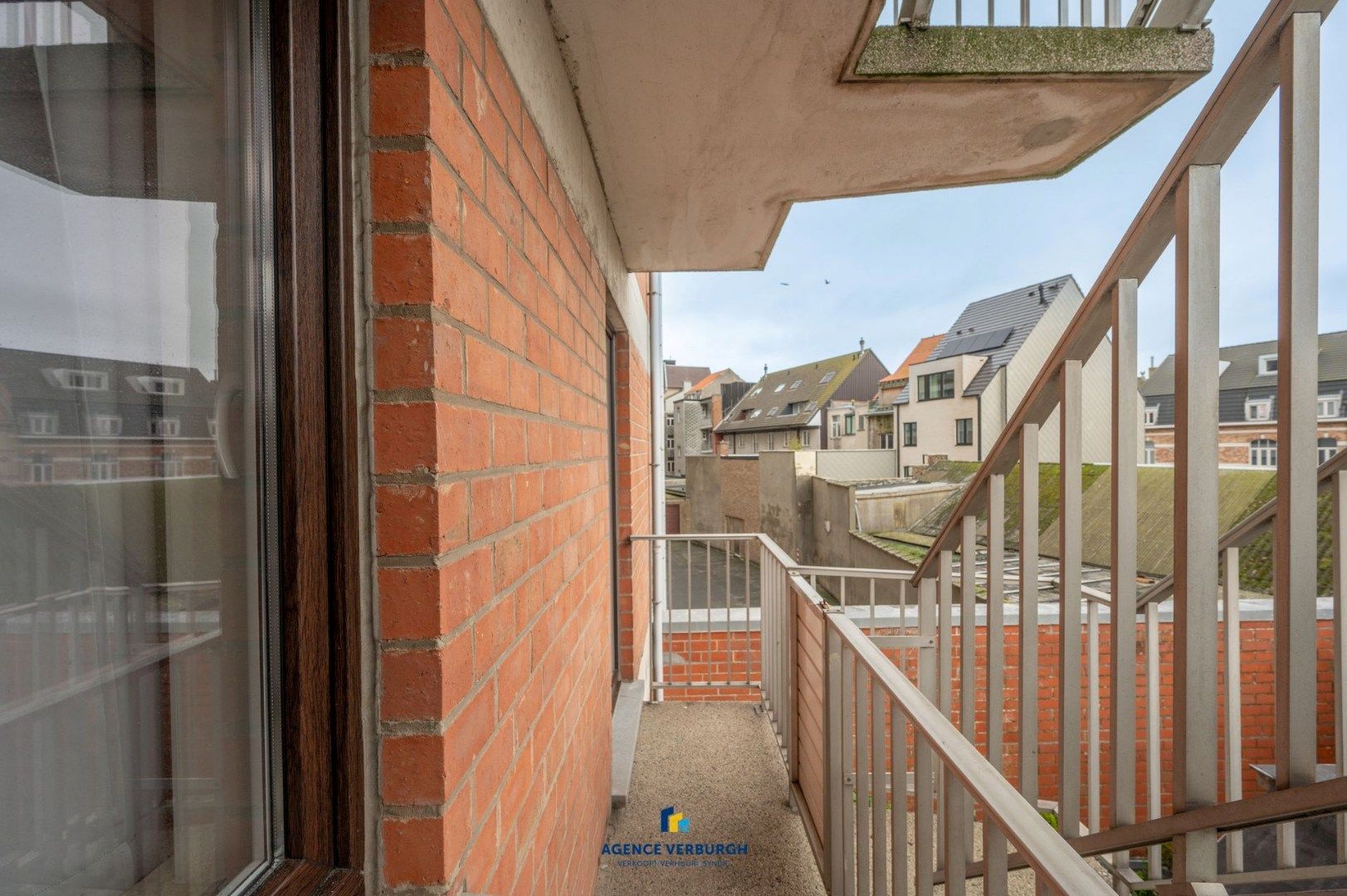 Lichtrijk 2-slpk appartement foto 13