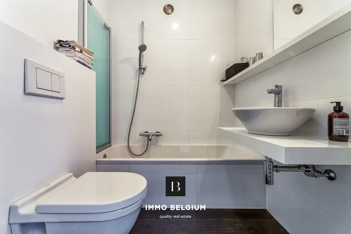 Prachtig gerenoveerde studio aan de zeedijk foto 9