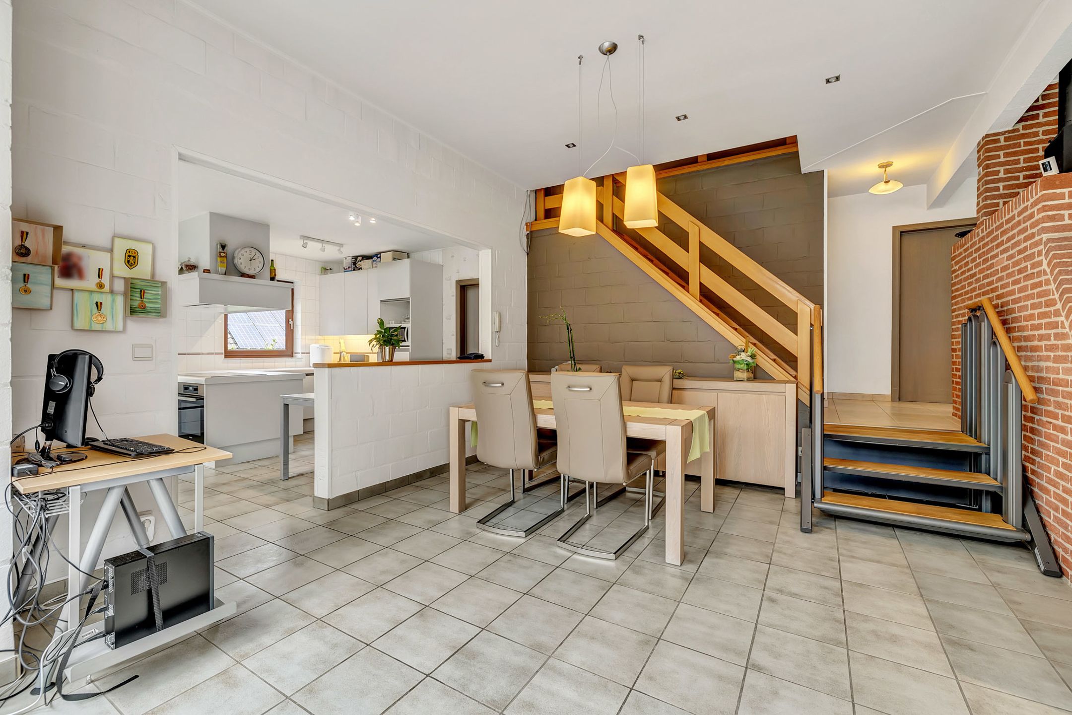 Instapklare woning op unieke locatie foto 9