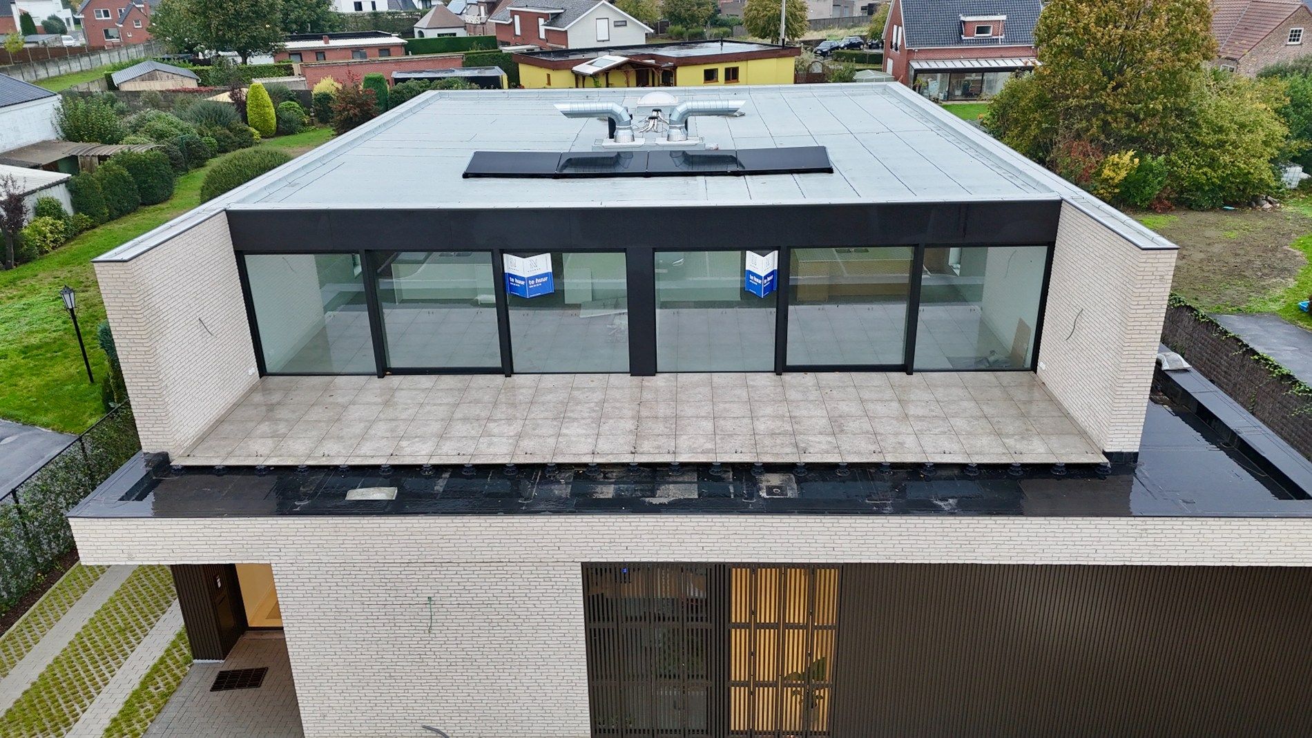 Nieuwbouw appartement met 2 slaapkamers nabij centrum Oostrozebeke foto 4