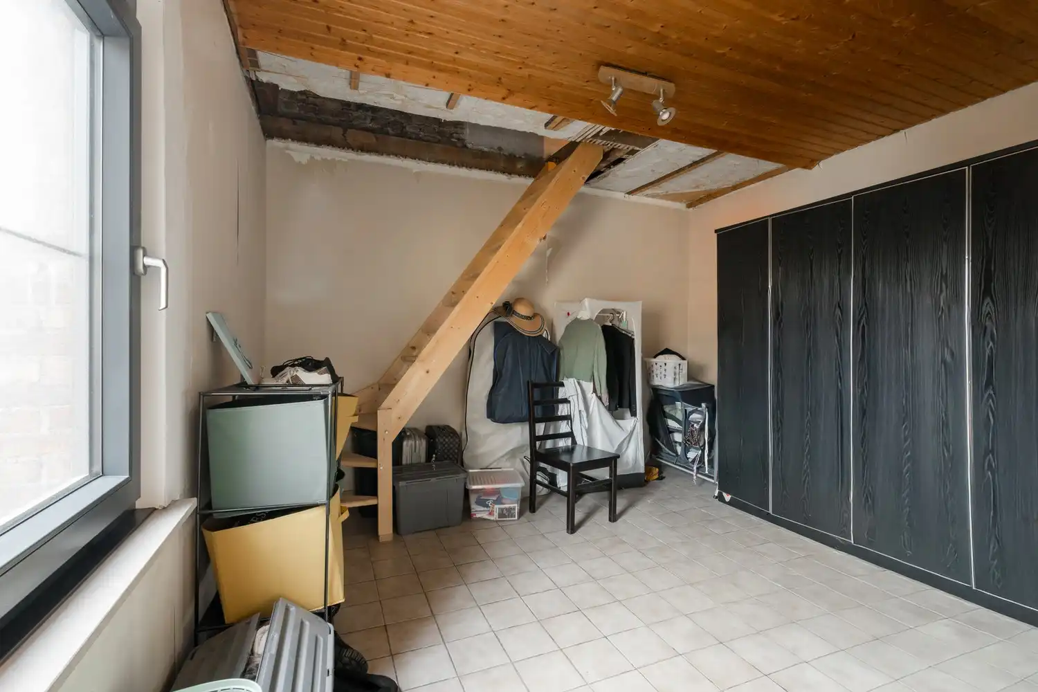 Karaktervolle woning met tal van mogelijkheden in het hart van Neerpelt foto 17