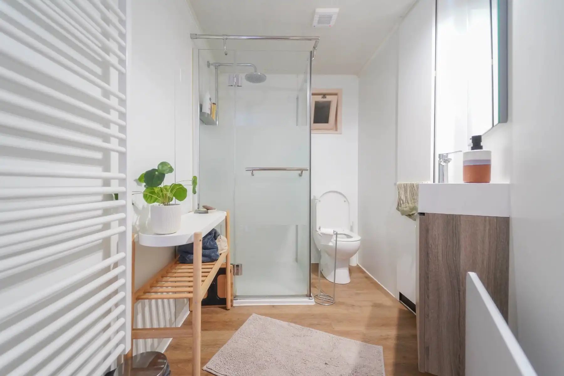 Charmant gelijkvloers appartement met binnentuin nabij Gent-Sint-Pieters foto 13