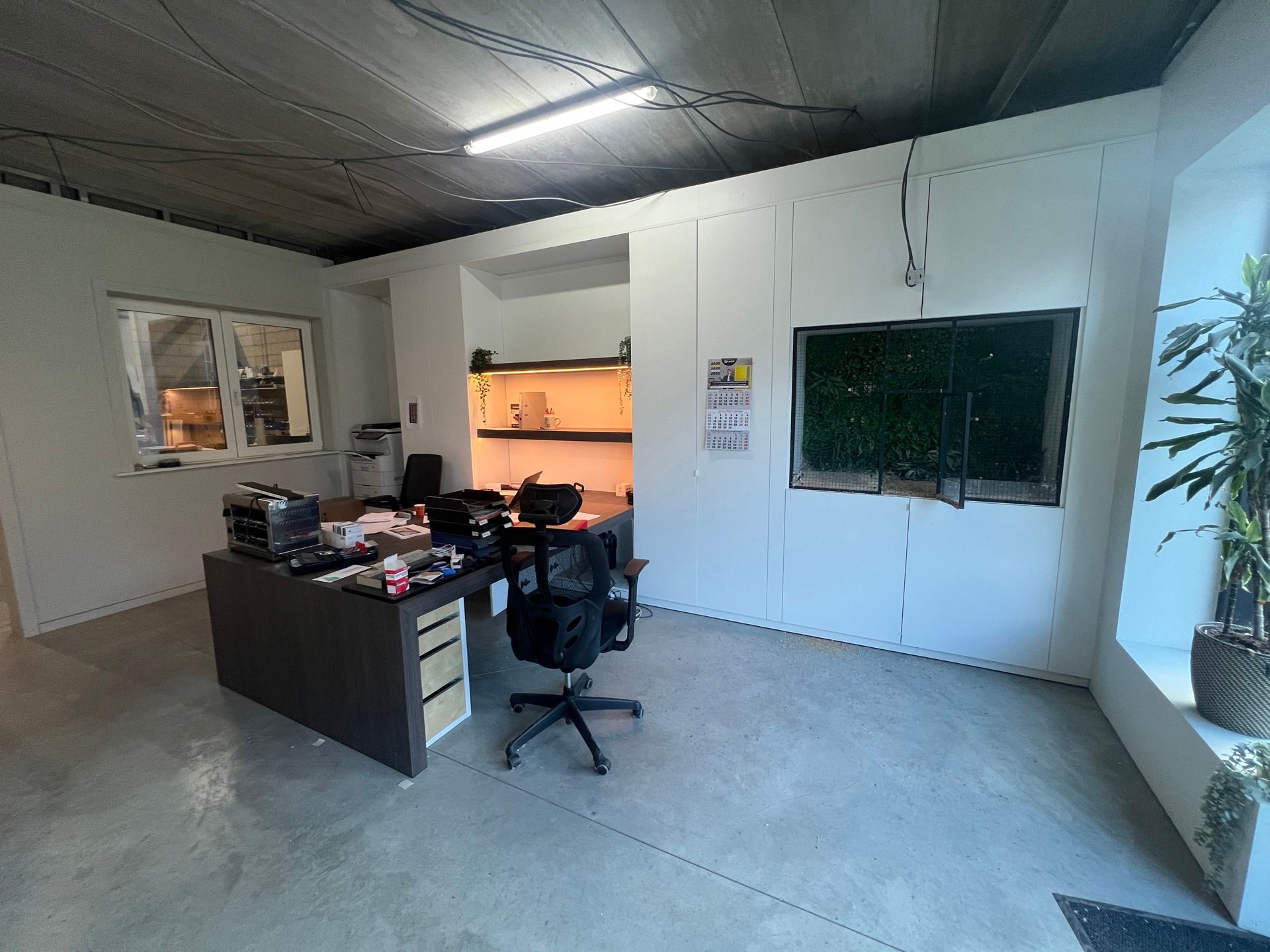 RECENTE KMO-UNIT VAN 385M²  foto 6