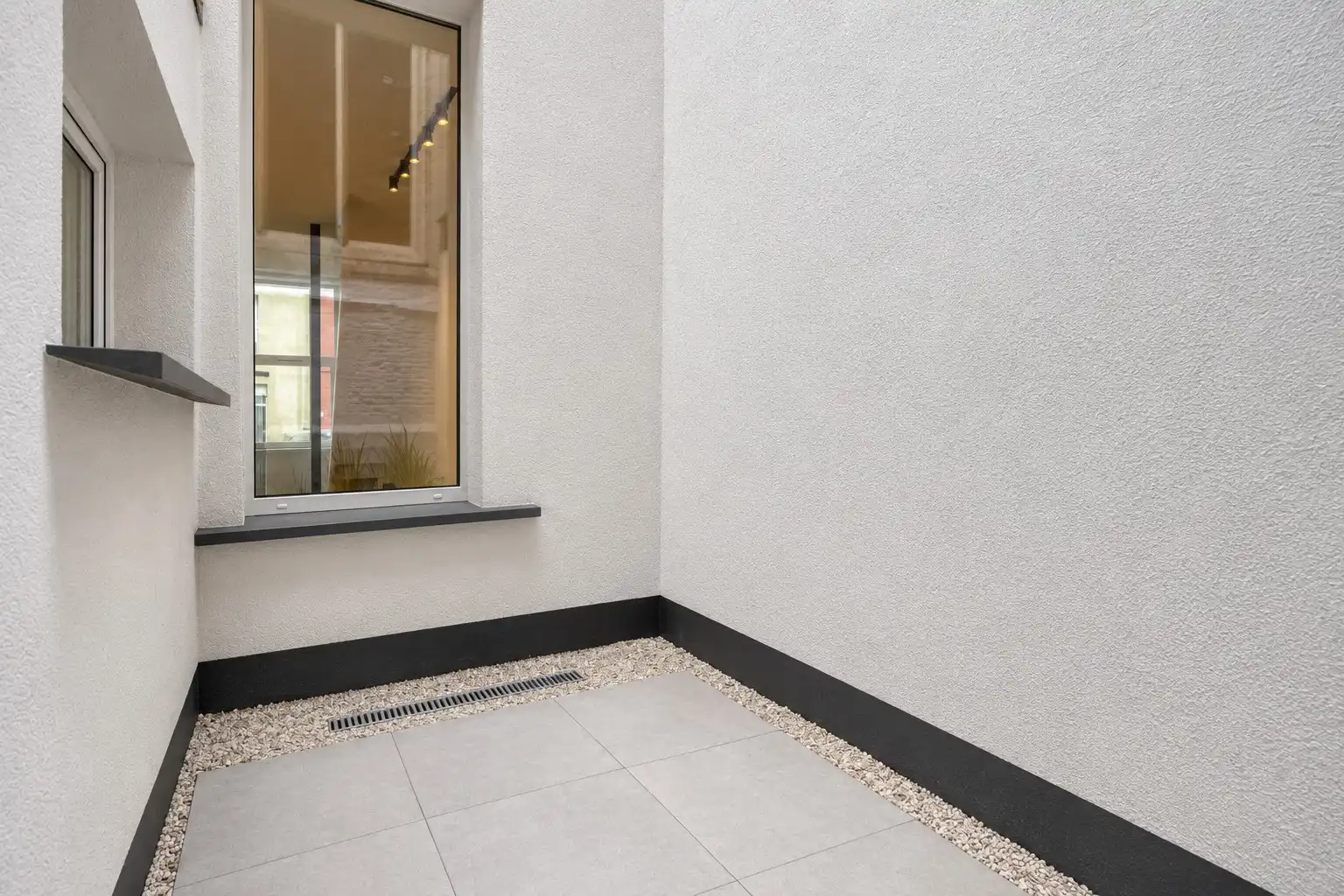 Gerenoveerde woning met 2 slaapkamers vlakbij Dok Noord.  foto 10
