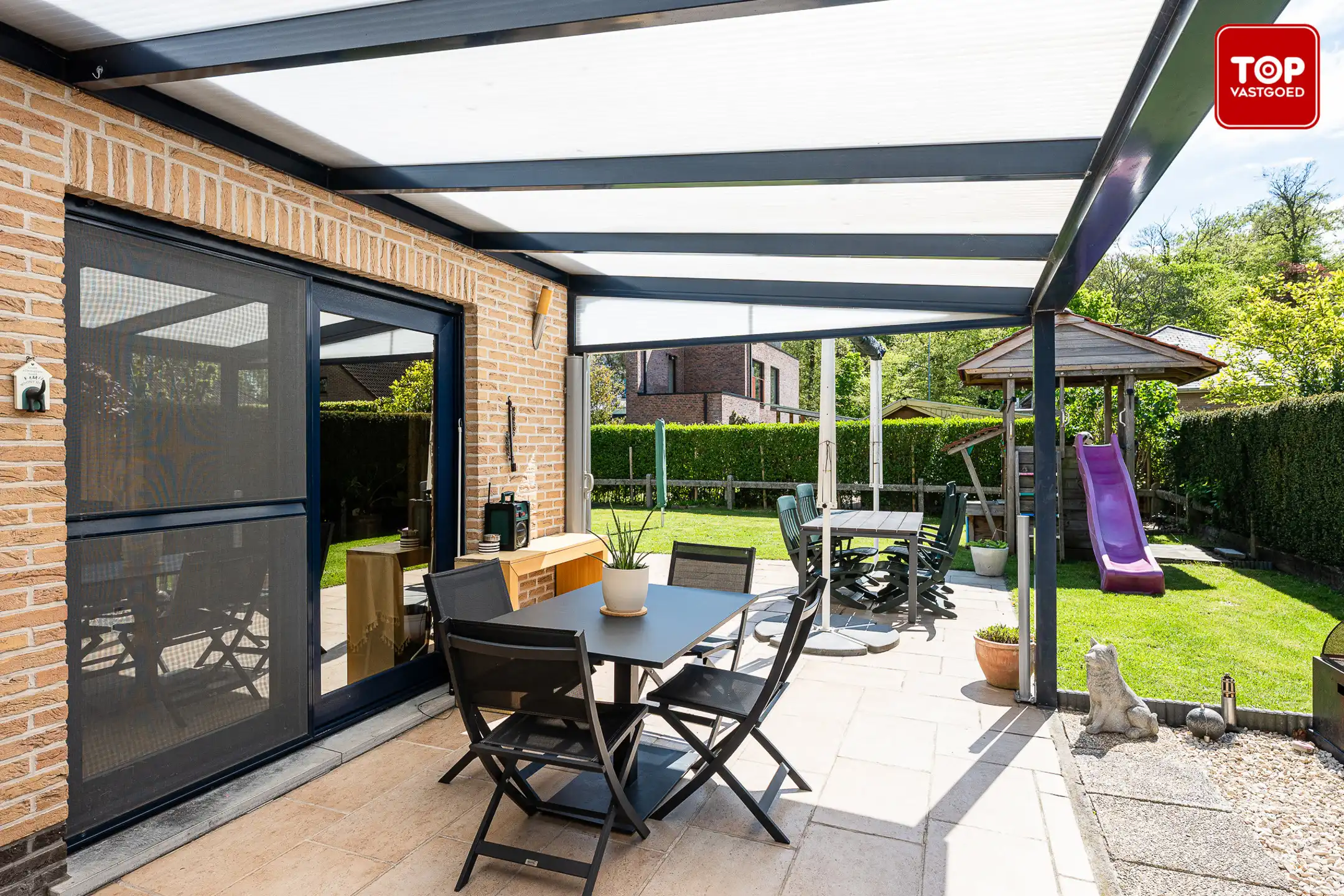 Instapklare open bebouwing in een rustige straat zonder doorgaand verkeer.  foto 27