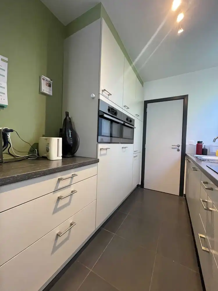 Recente woning met 3 slaapkamers vlakbij De Maten foto 6