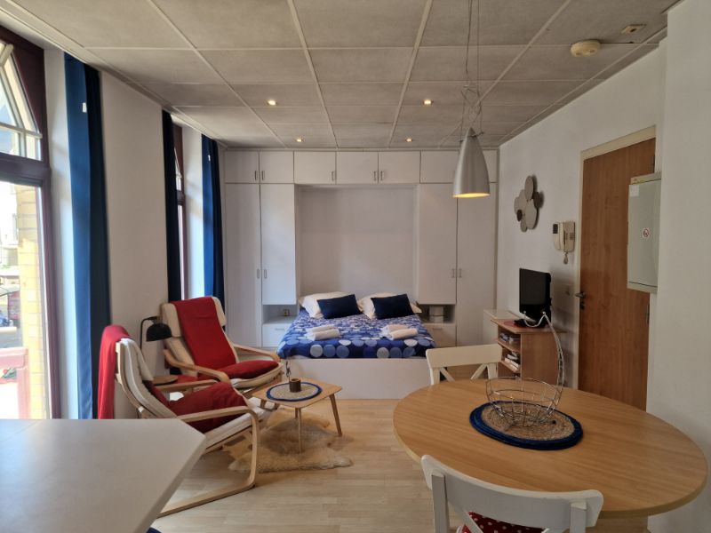 STUDIO IN DE BUURT VAN DE ZEEDIJK foto 2