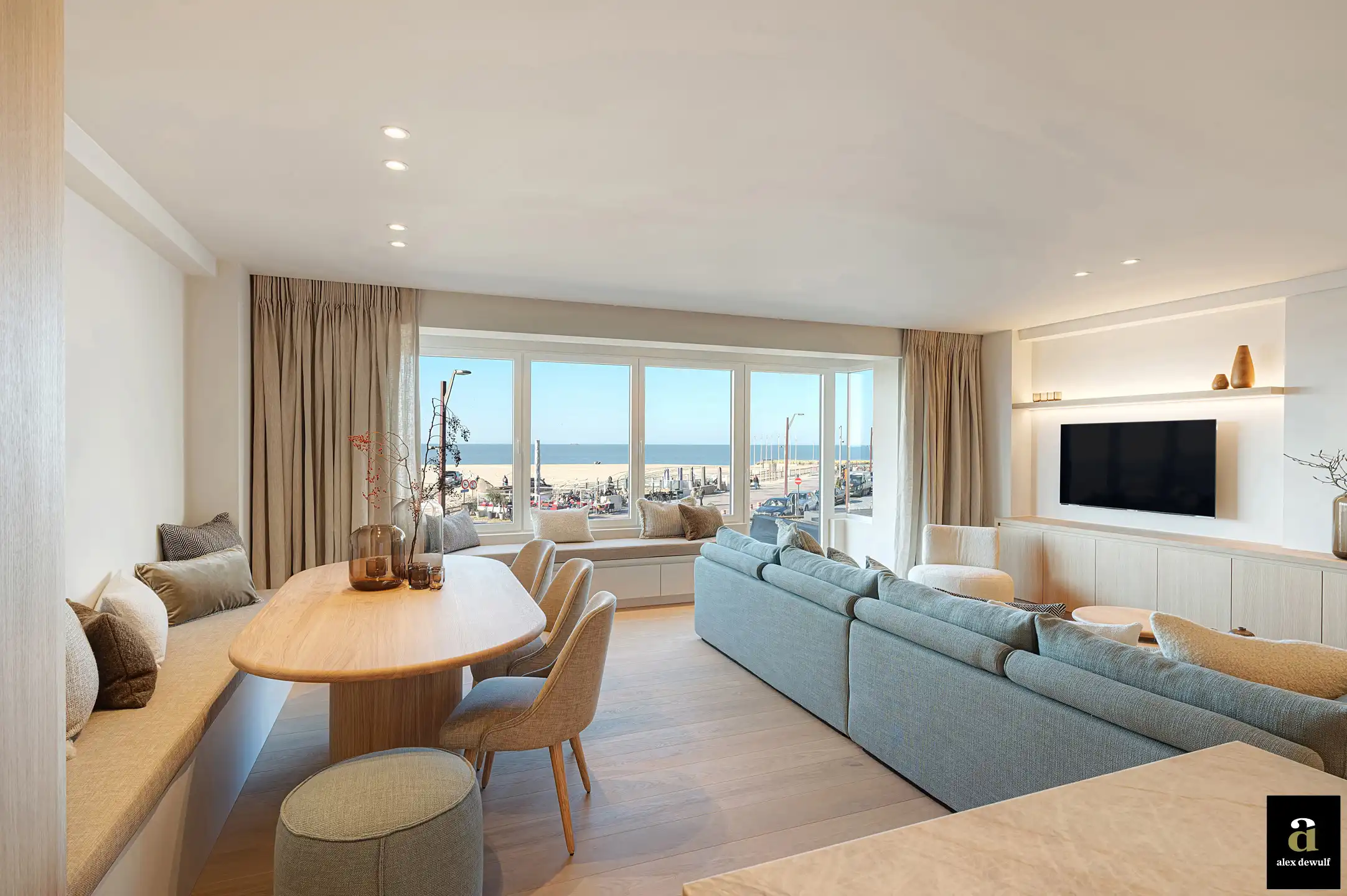 Pas gerenoveerd appartement met zeezicht op het Rubensplein. foto 8