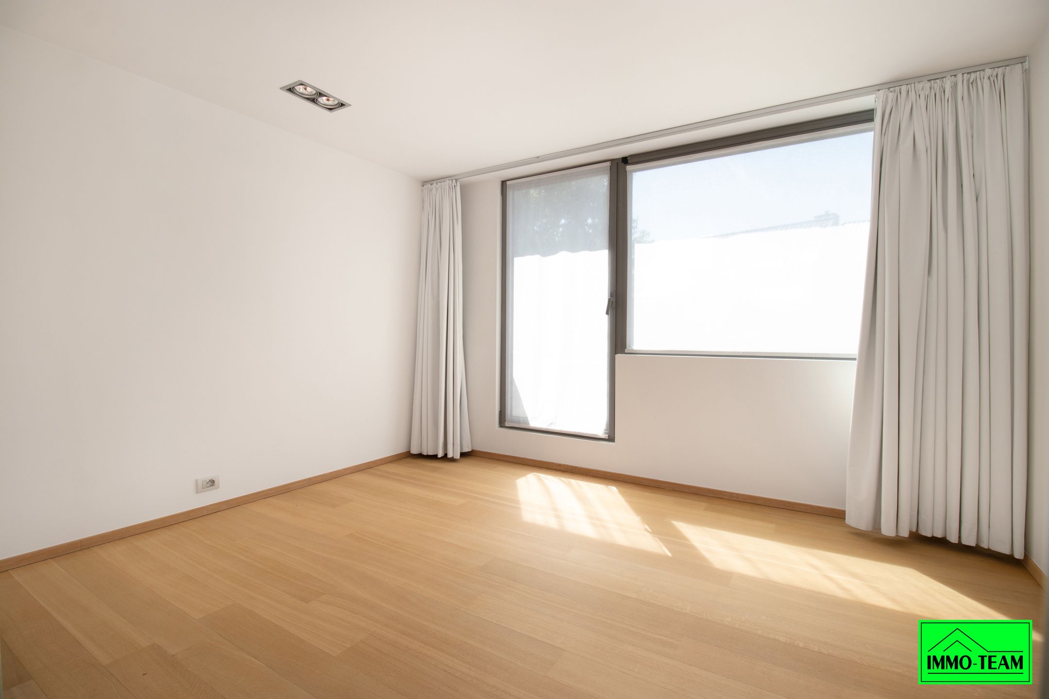 UNIEKE LUXEWONING MET PRAKTIJK OF KANGOEROEWONING. foto 18