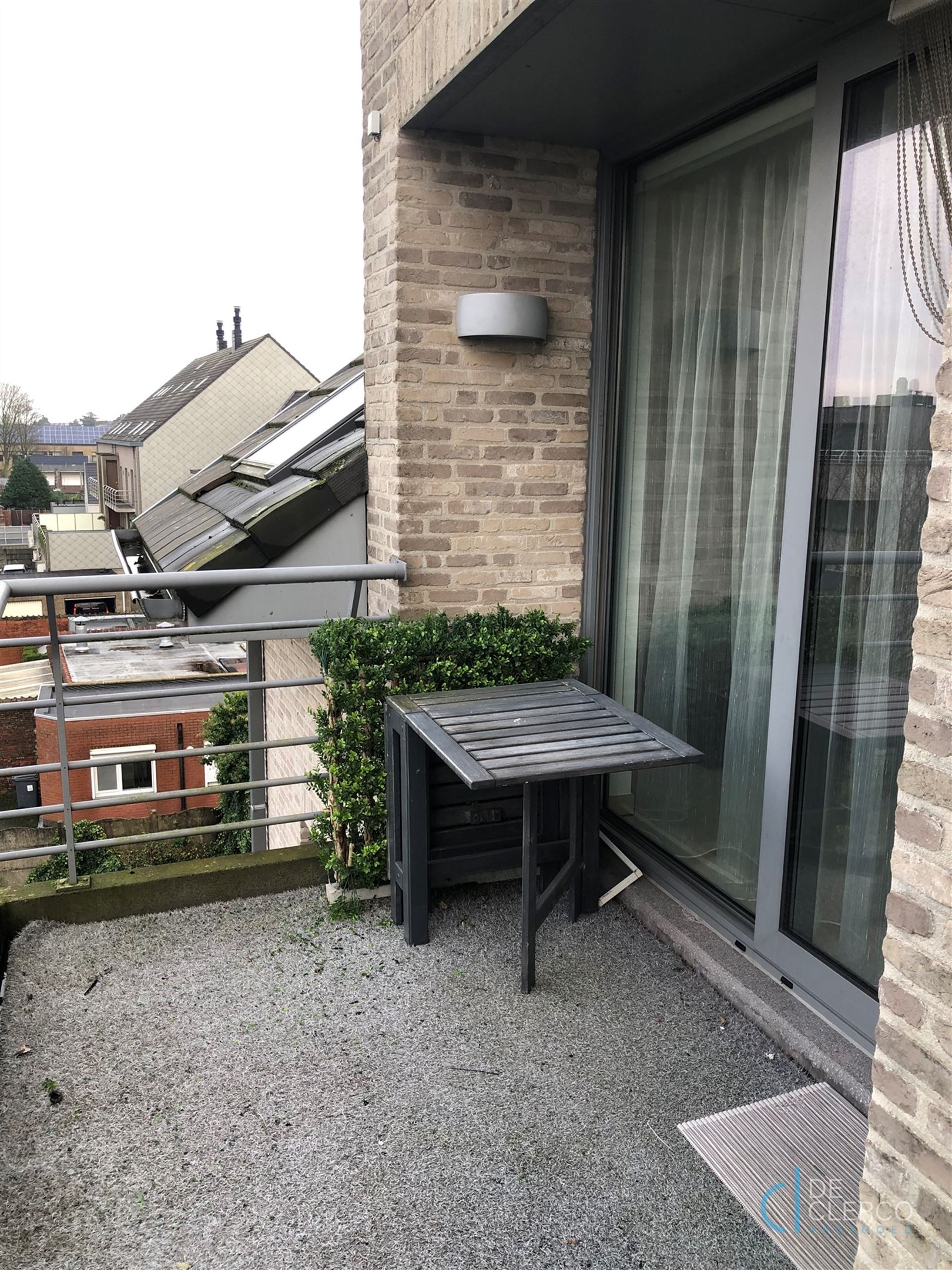 Zeer ruim appartement met garage TE HUUR in het centrum van Lochristi! foto 30