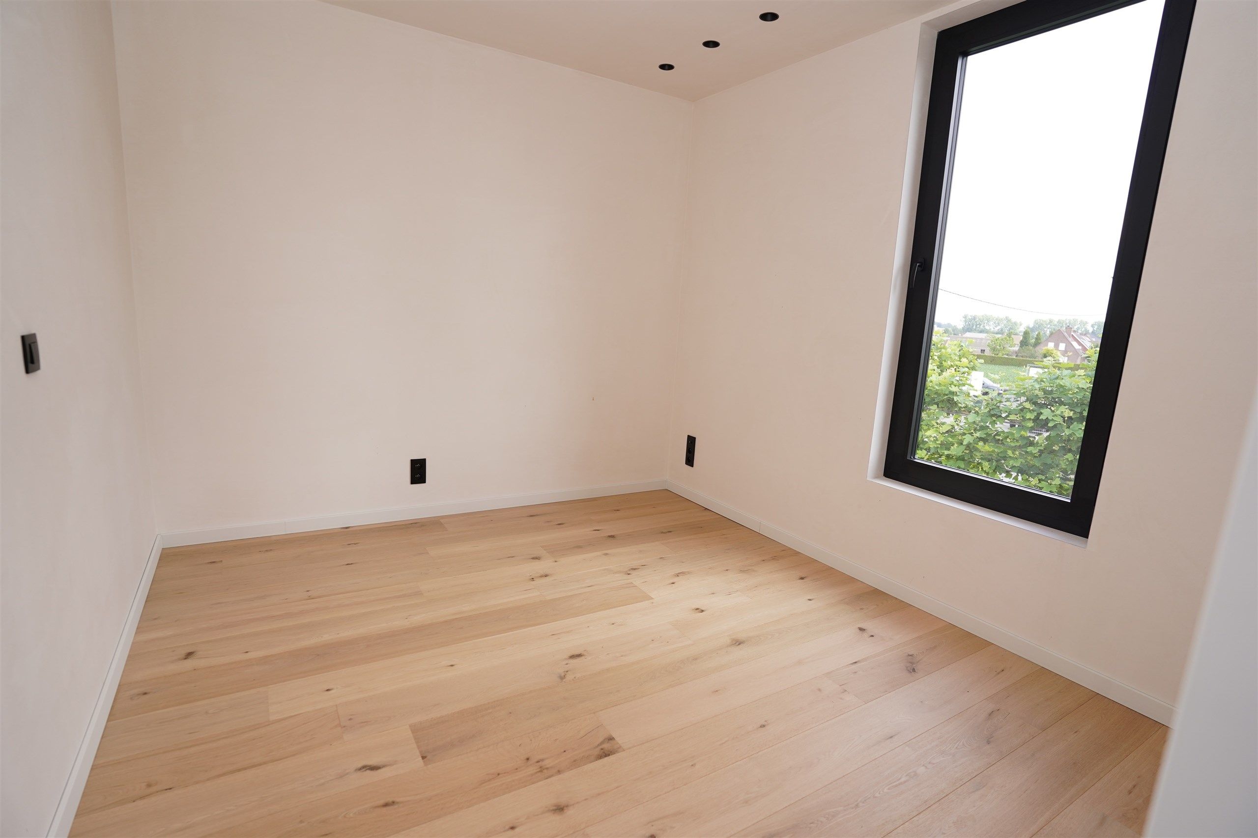 Halfopen nieuwbouwparel op 658 m² – Ruimte, Licht en Leefcomfort foto 22