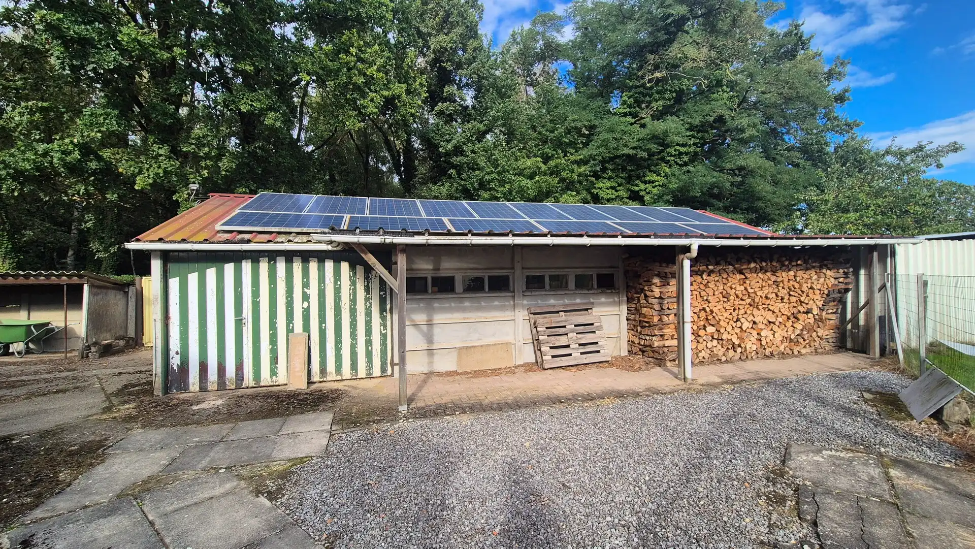 KARAKTERVOLLE WONING OP 41,73 ARE TE OPGLABBEEK foto 40