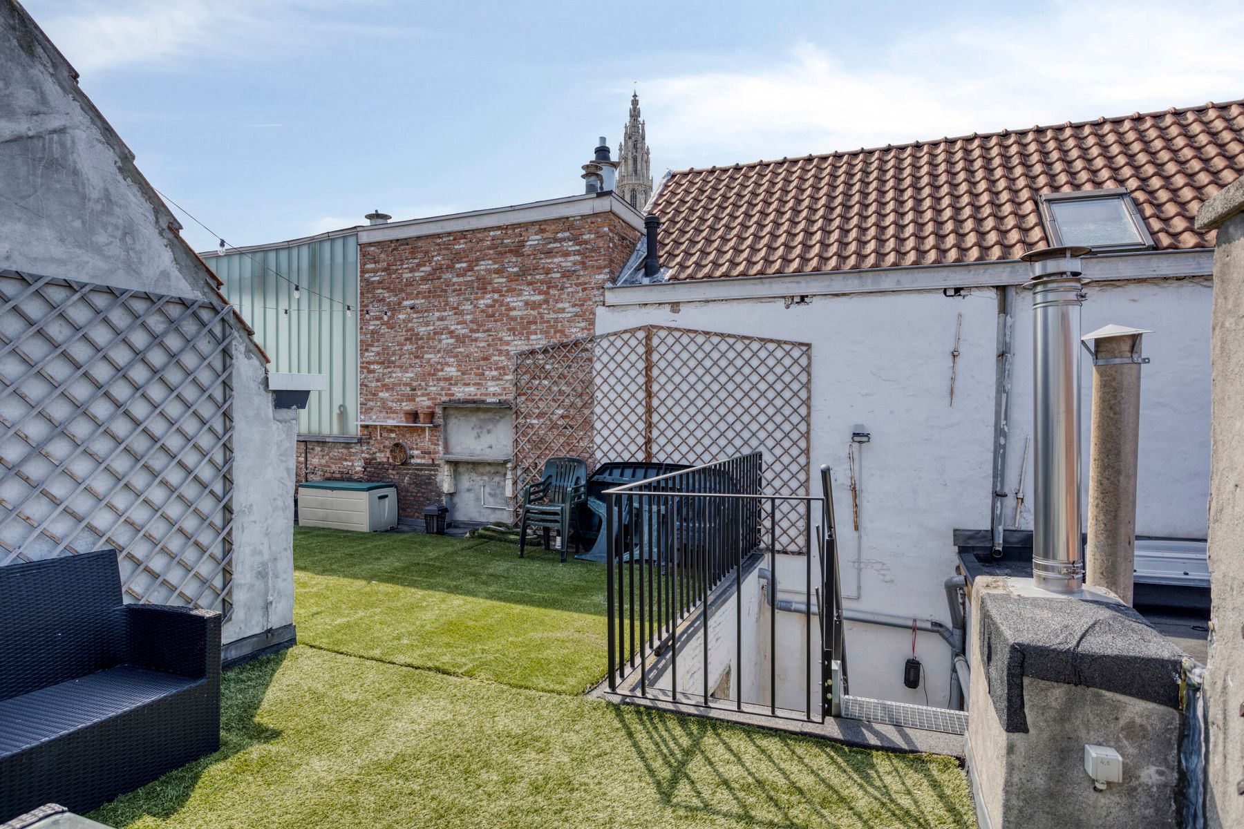 Gerenoveerde historische stadswoning nabij het Conscienceplein. foto 27