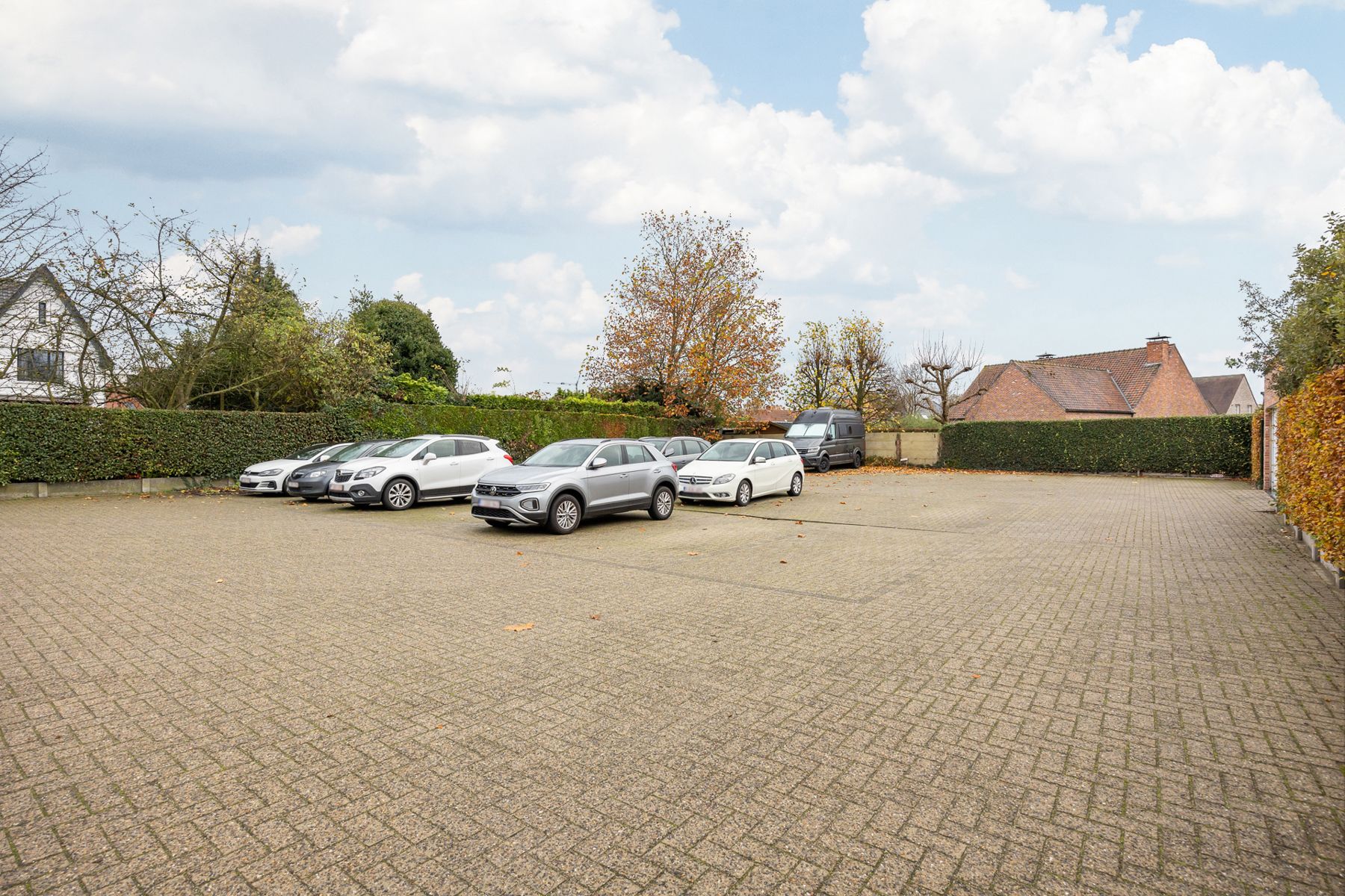 Gerenoveerd appartement op de 1ste verdieping met 3 slaapkamers in het centrum van Merksplas. foto 15