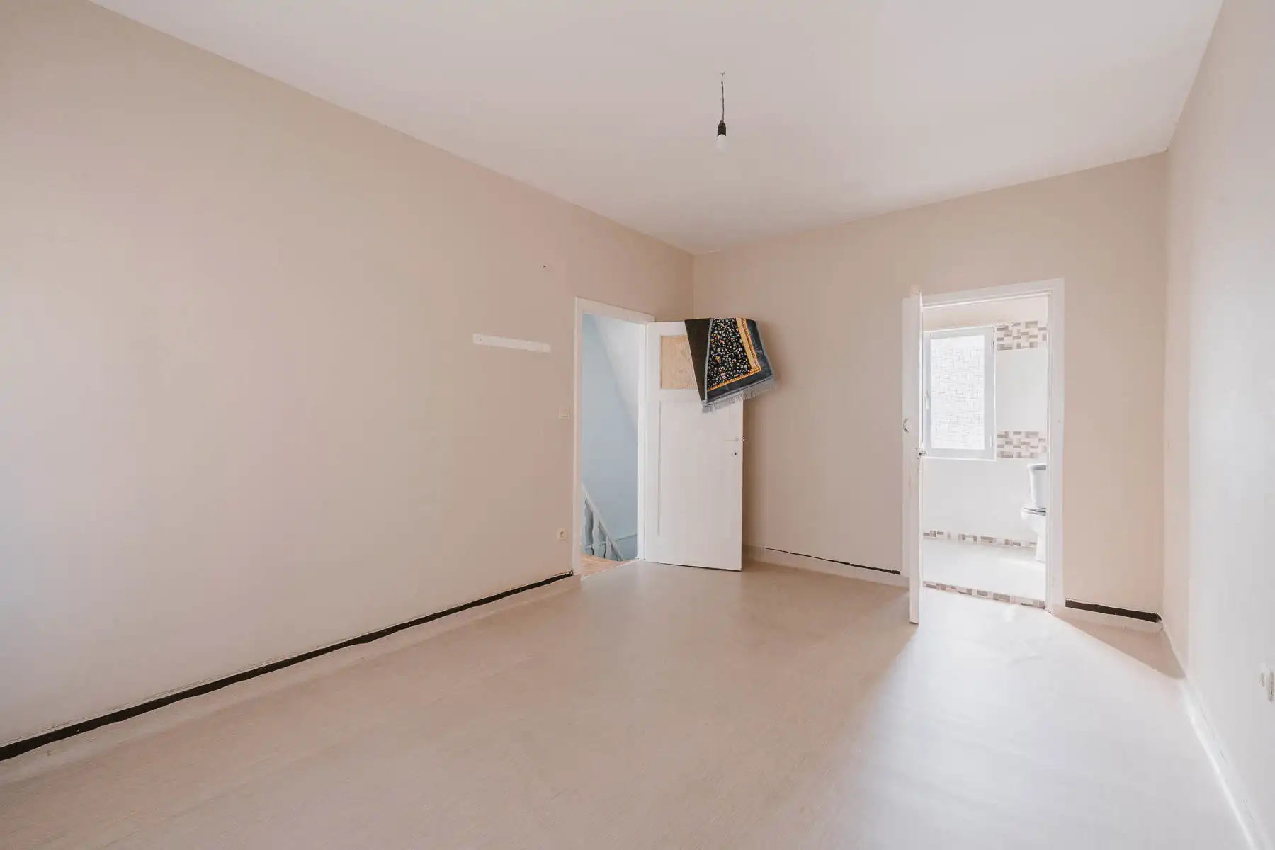 Karaktervol renovatieproject met garage te Mechelen foto 24