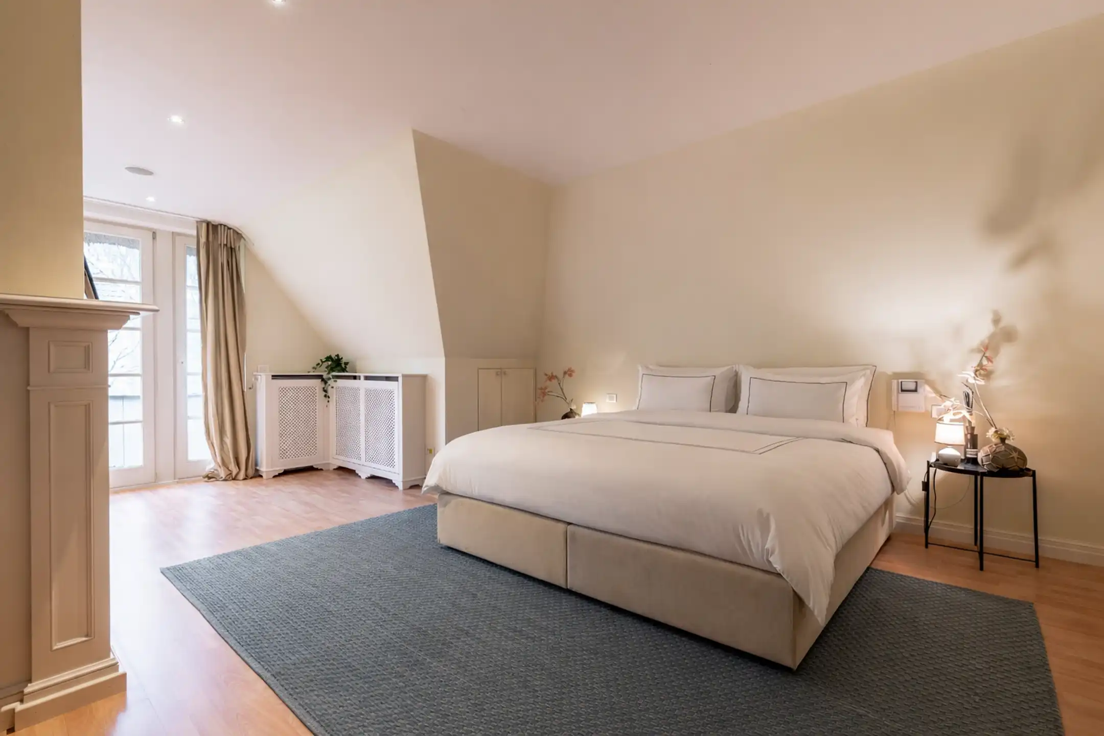 Rietgedekte villa op 2.000 m² met zwembad foto 14