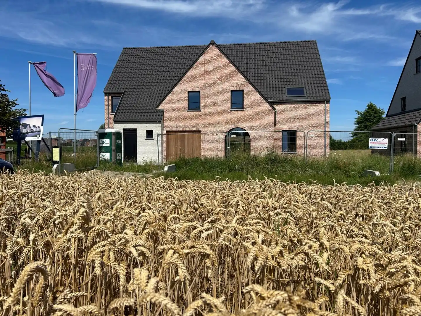 Prachtige NIEUWBOUW woning op landelijke ligging TE KOOP in Ingooigem (Anzegem). foto 8