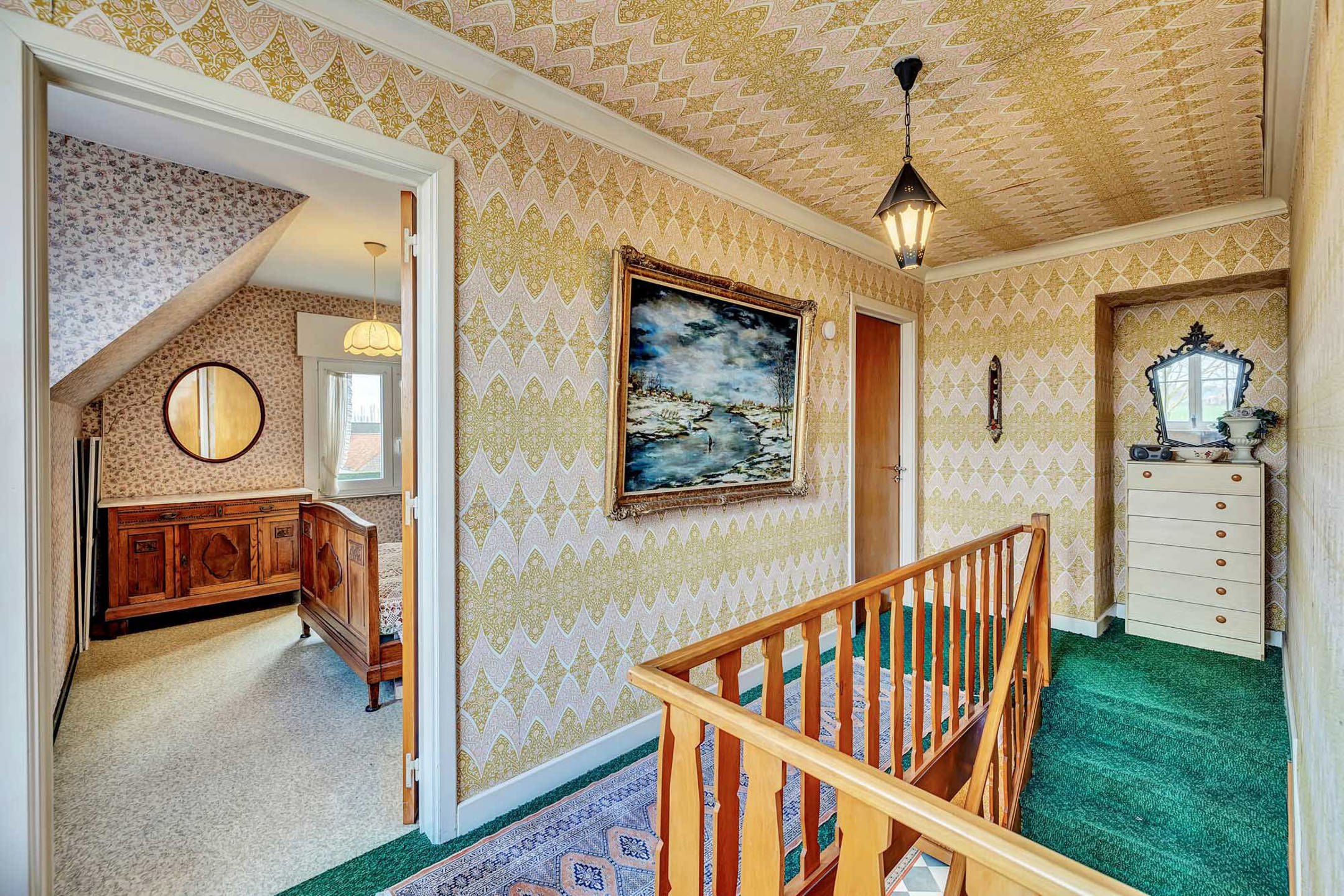 Charmante woning op een prachtig perceel van maar liefst 2.320 m² foto 11