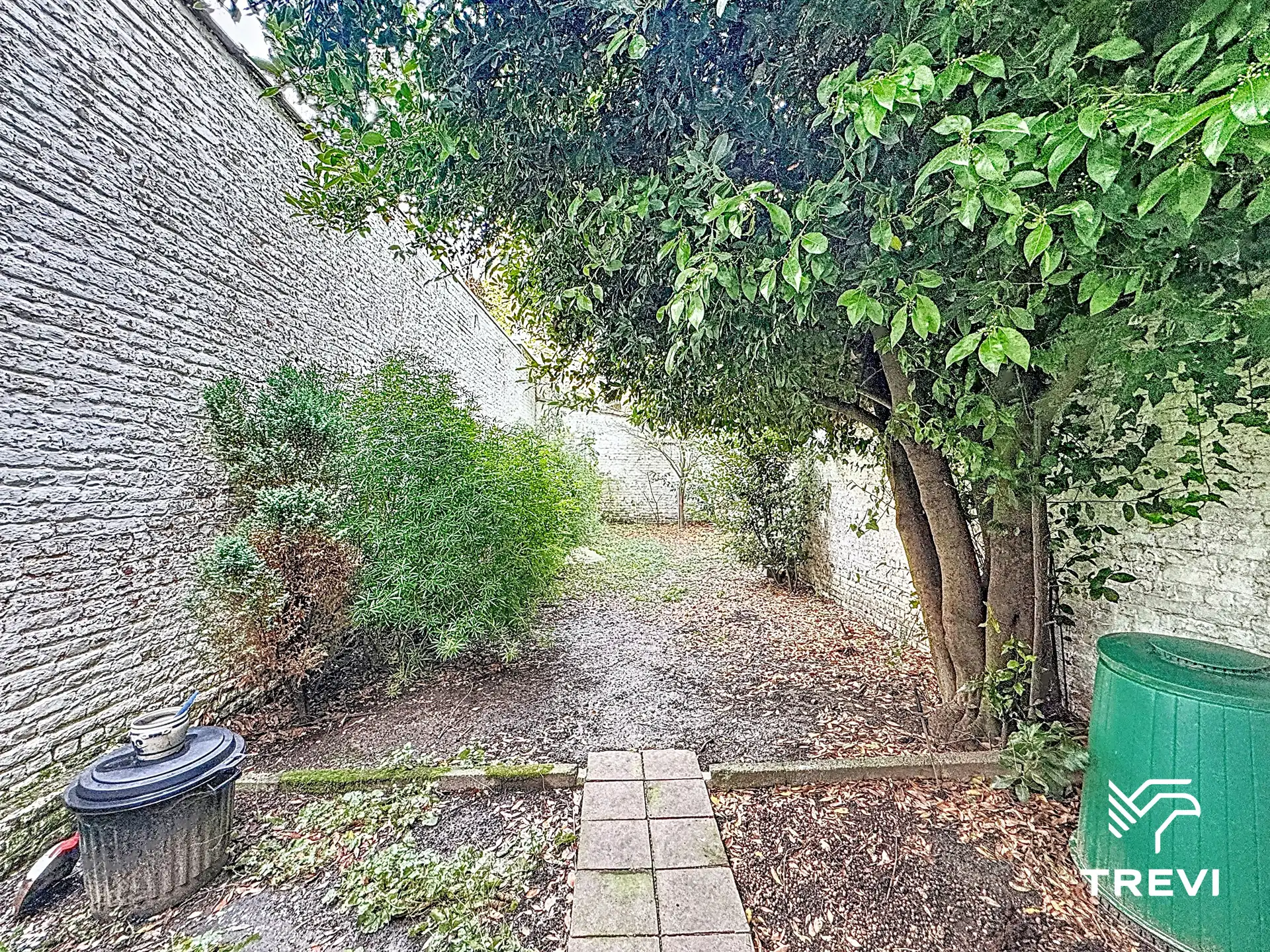 1 slaapkamer appartement met tuin  foto 8
