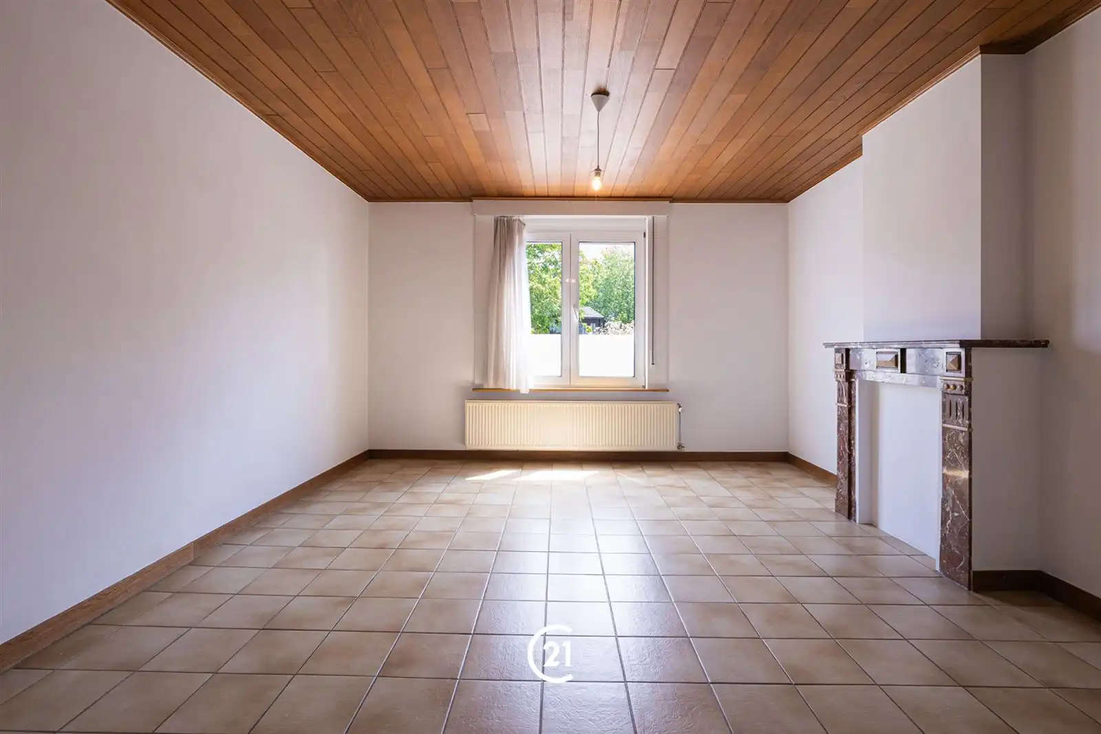 Ruime woning - type herenwoning met 4 slpk en parking foto 10