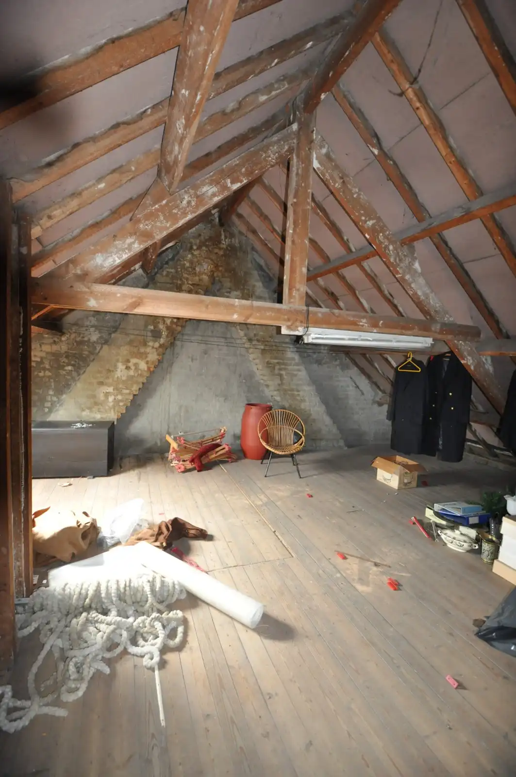 Ruime renovatiewoning met mogelijheid tot 5 slaapkamers foto 14