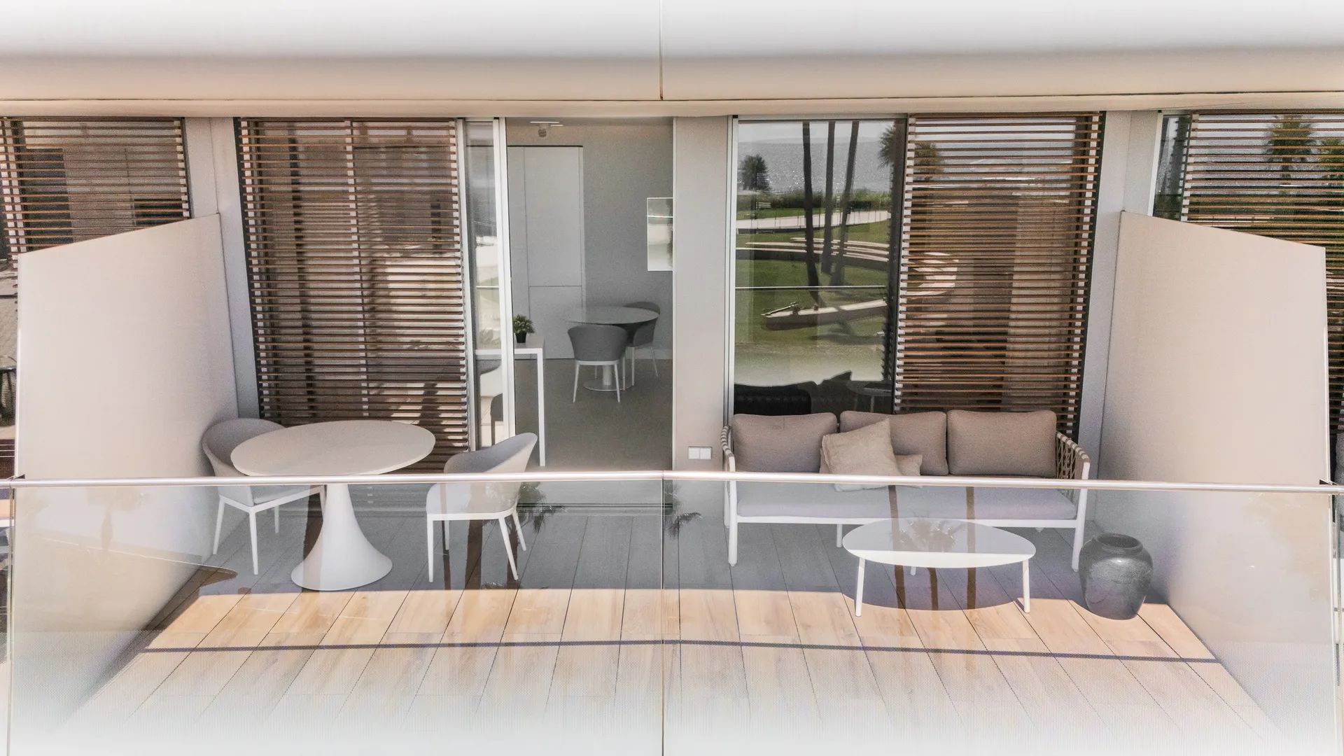 Ultramodern appartement in iconisch project, Estepona: een unieke woonervaring aan zee foto 15