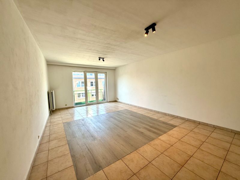 Appartement met 2 slaapkamers en garage in centrum van Deinze foto 4