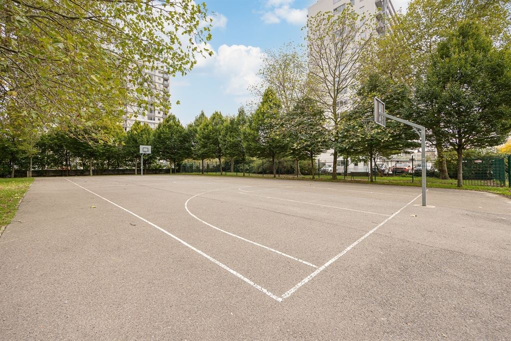 Instapklaar appartement nabij Zurenborg foto 19