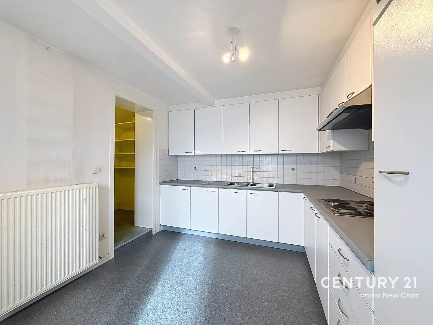 RUIM appartement op toplocatie foto 8