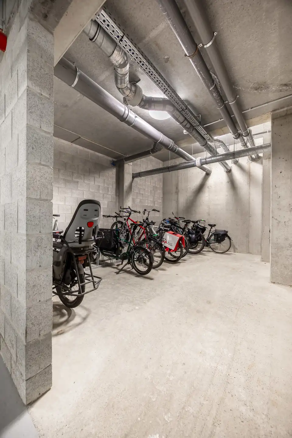 2 slaapkamerappartement nabij Groen Kwartier foto 27