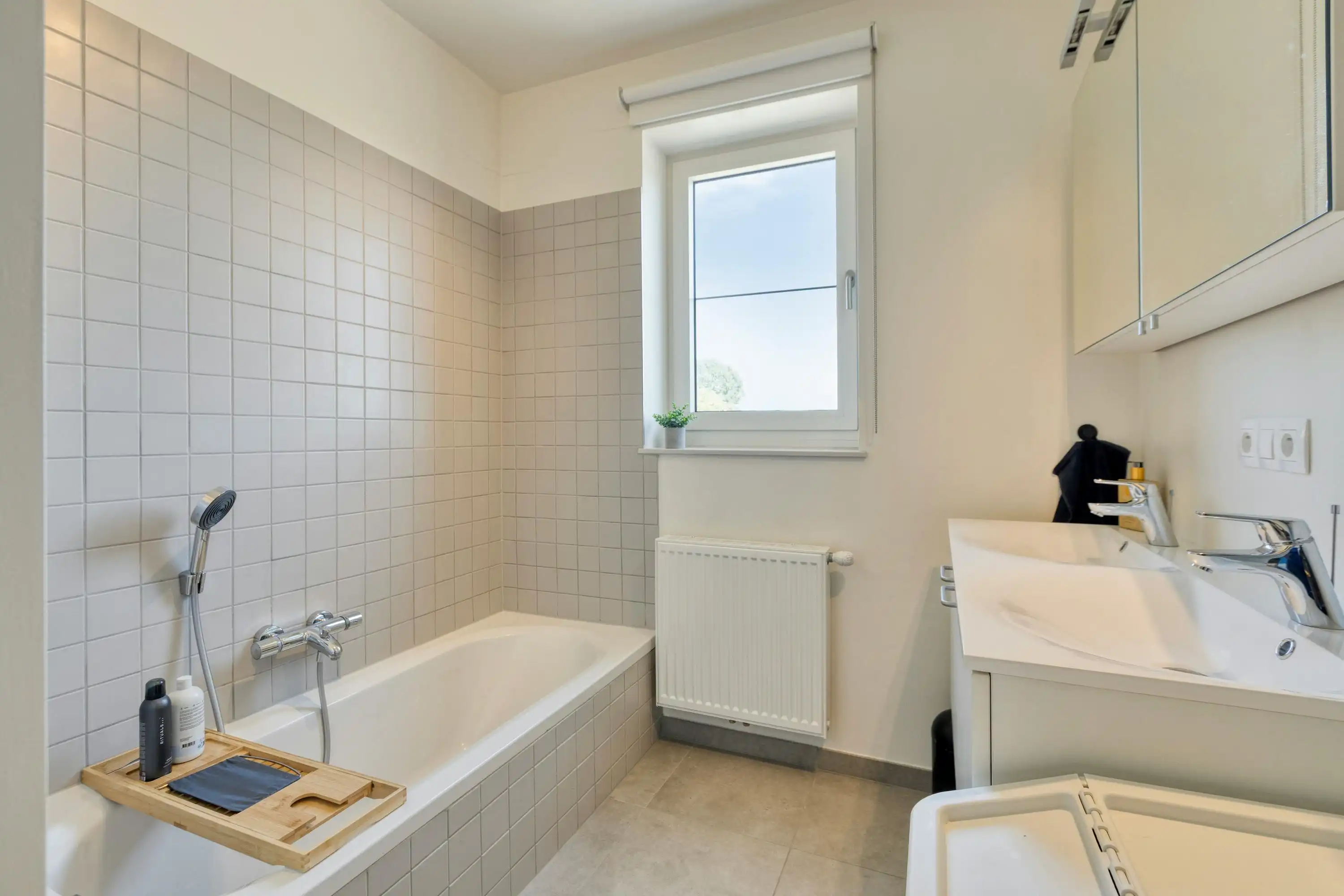 Instapklaar appartement met 2 slaapkamers te koop in Zonhoven.  foto 17