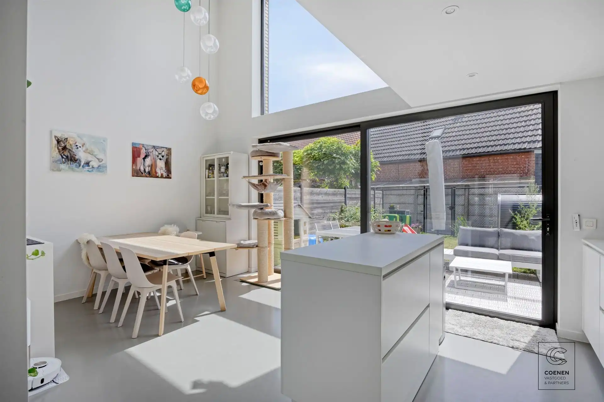 Instapklare woning met 3 slpk, 196 m2 bew. opp te Brasschaat foto 3