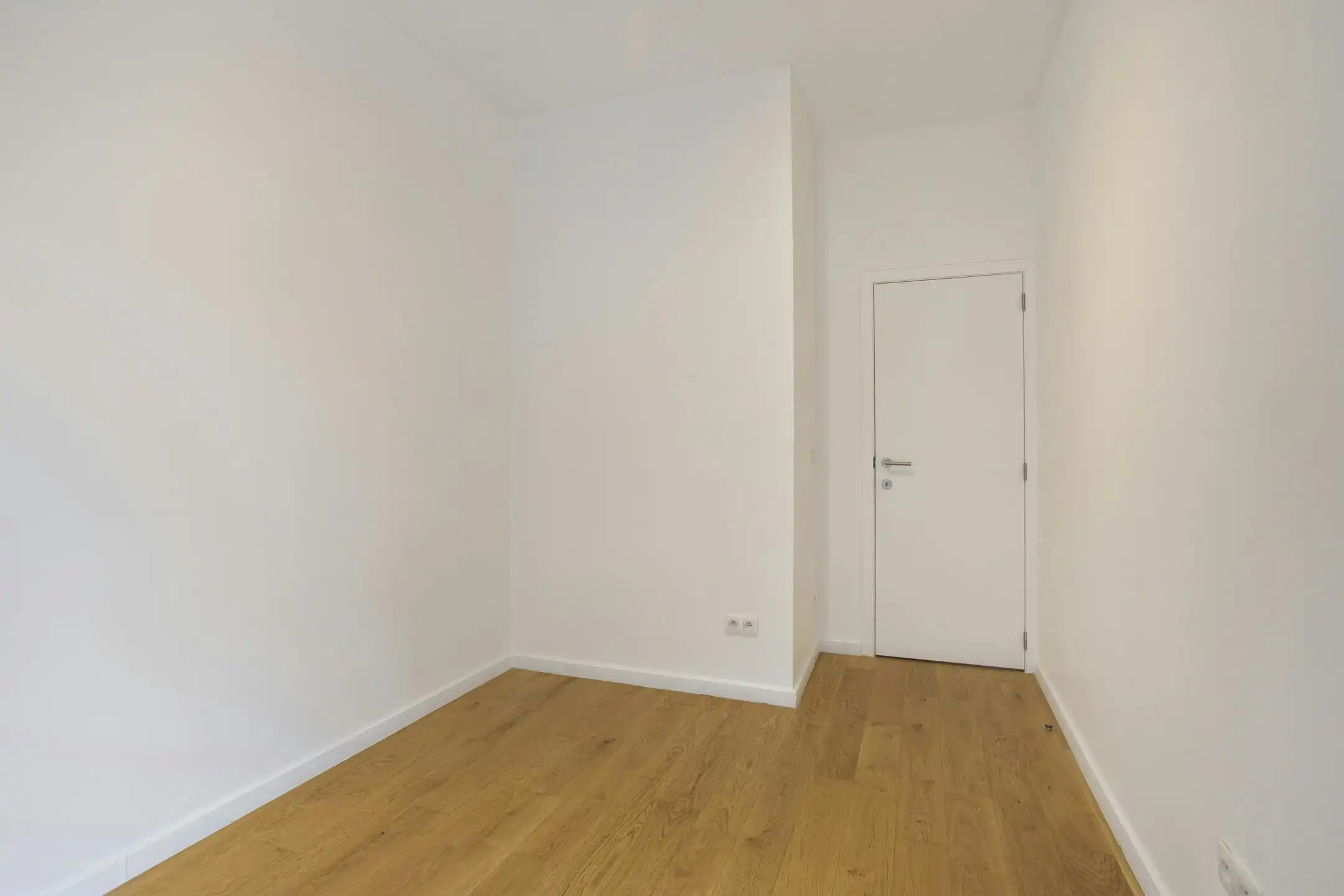 Appartement 3 slaapkamers met ruim terras en staanplaats foto 14