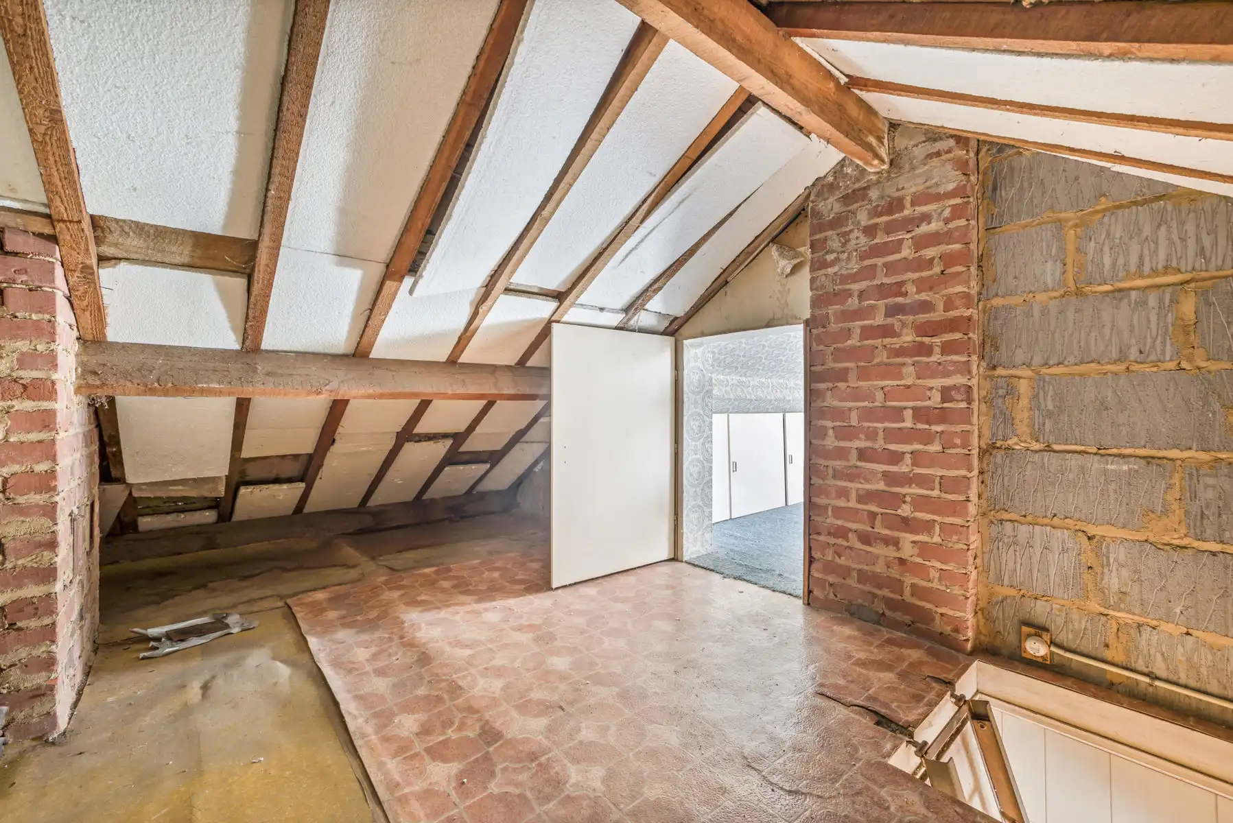 Gunstig gelegen woning met 3 slaapkamers foto 13