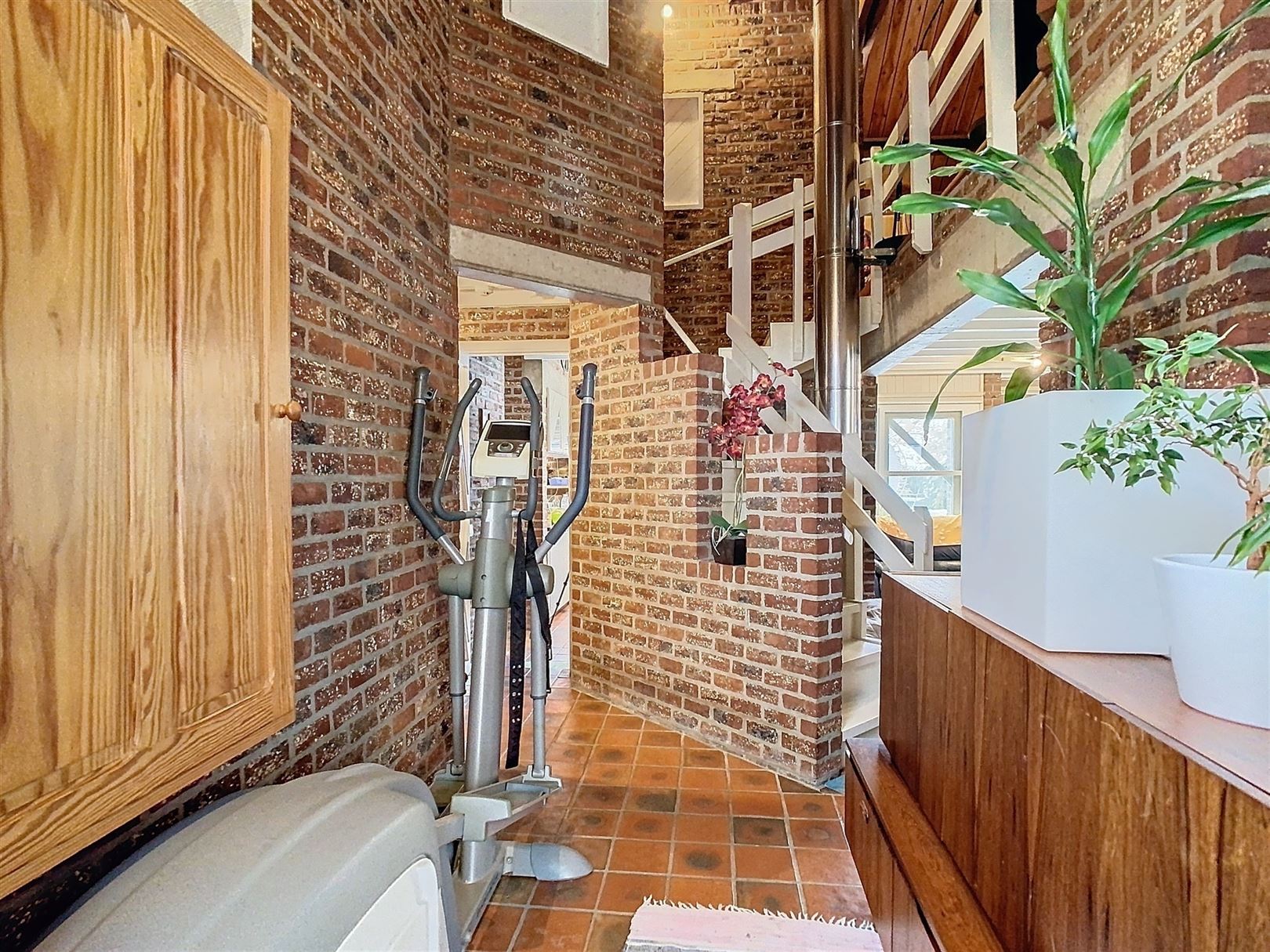 Gezellige woning, 2 slpks, terras, tuin, garage, 7a 74ca foto 6
