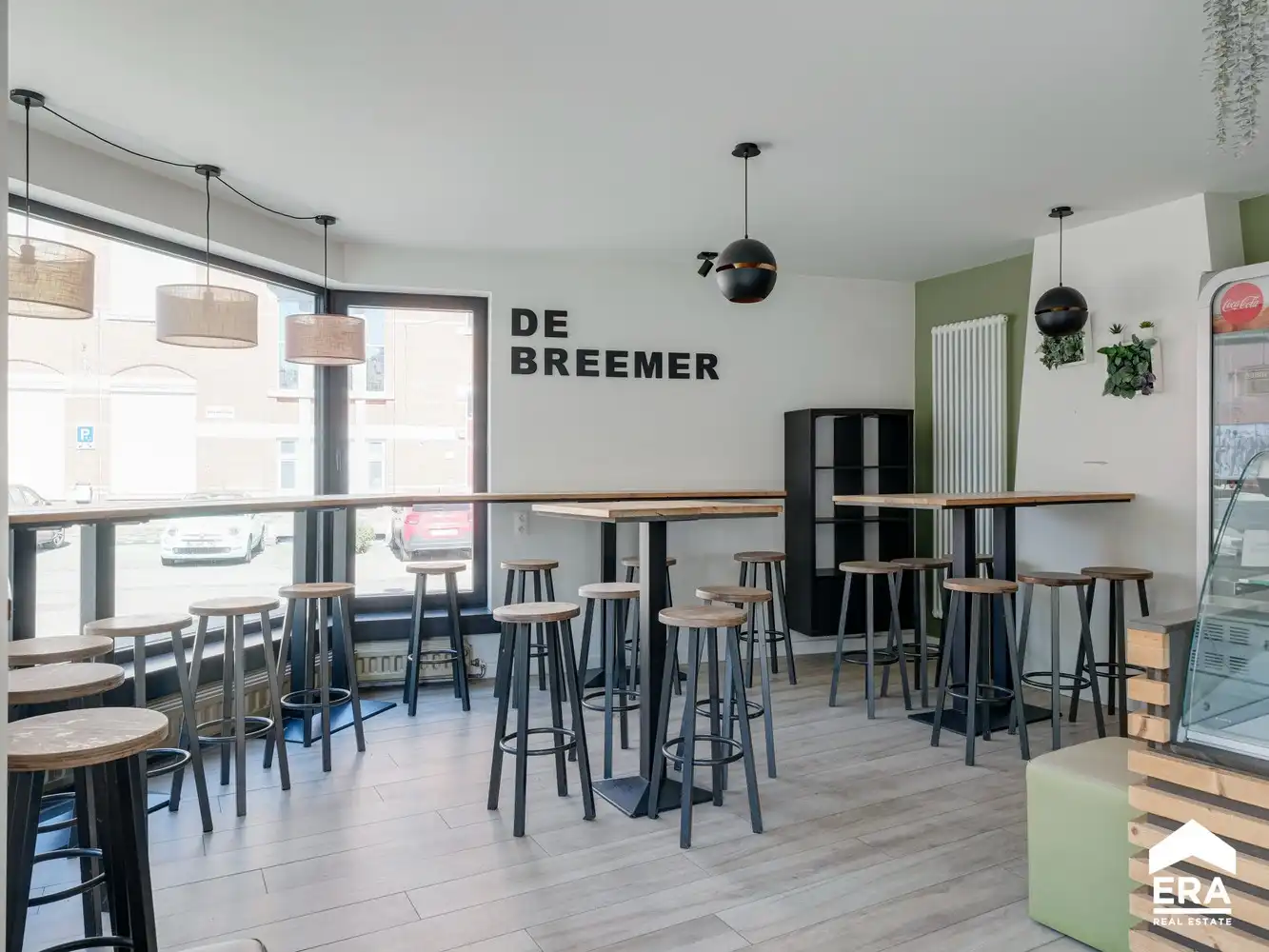 Woonhuis met handelsgedeelte foto 6