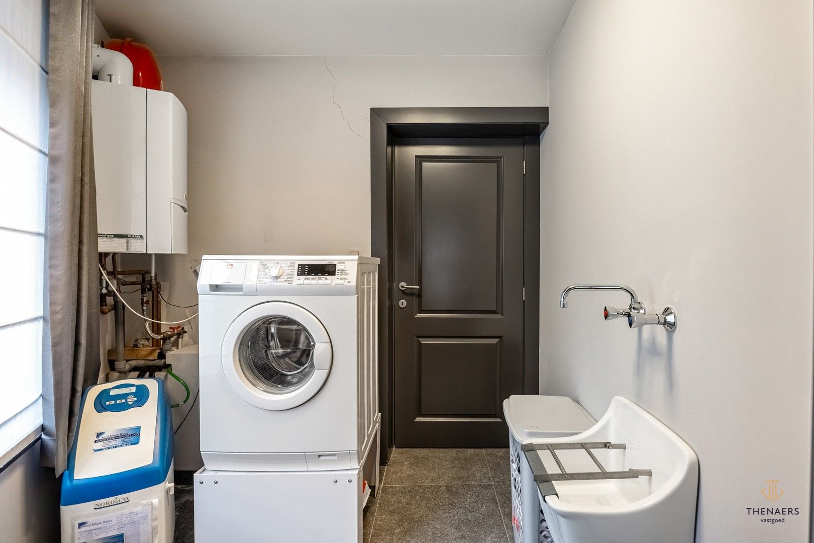 Luxueus wonen in het hart van Sint-Truiden – een unieke kans! foto 21