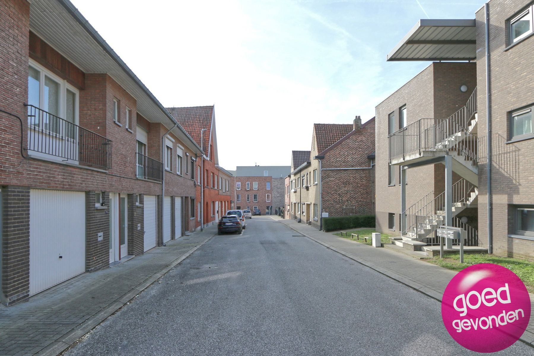 APP 3 SLK - TERRAS - 7 GARAGEBOXEN - CENTRAAL - RUSTIG foto 18