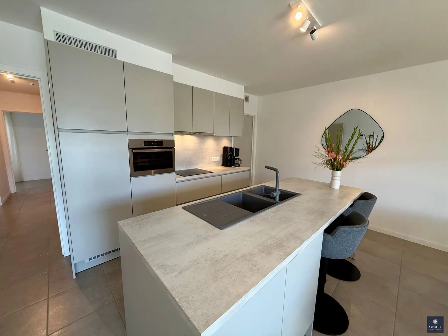 PRACHTIG BEN-APPARTEMENT MET 3 SLPKS EN MOOI TERRAS foto 6