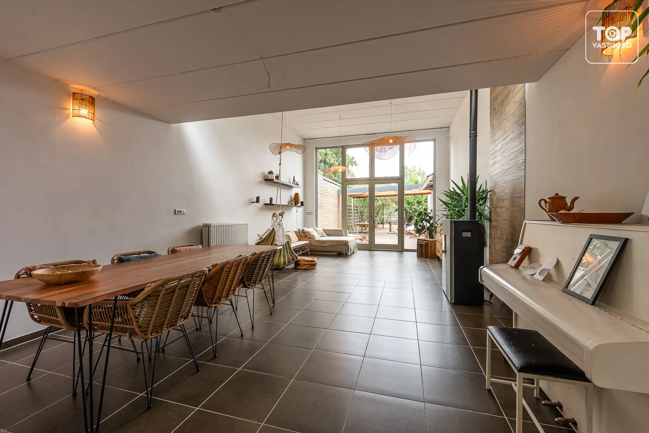 Instapklare woning met 2 slaapkamers op een uitstekende en goed bereikbare locatie foto 9