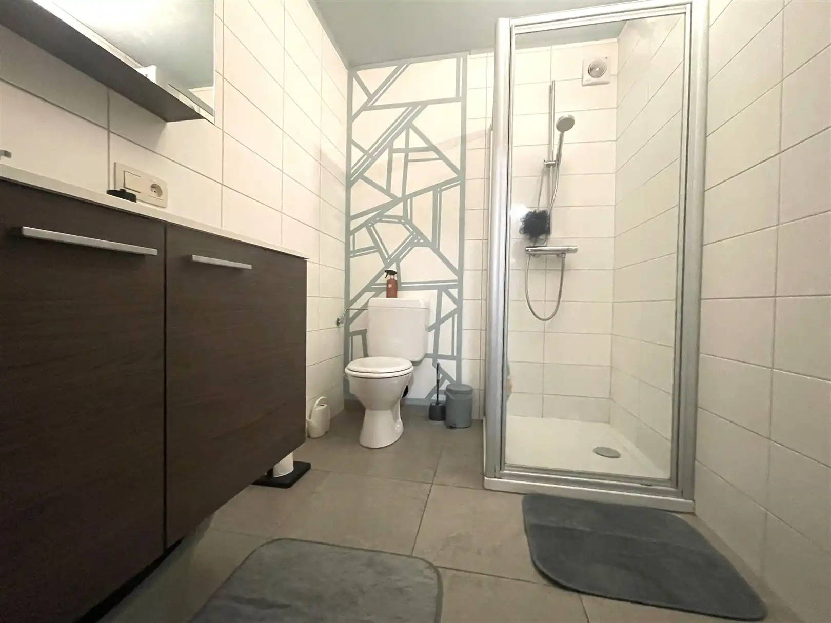 Gezellig en ruim gerenoveerd appartement op wandelafstand van station en centrum foto 5