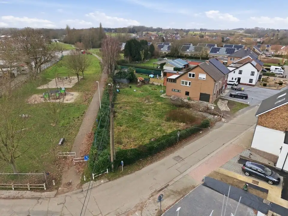 BOUWGROND GESCHIKT VOOR OPEN BEBOUWING IN TONGEREN foto 2