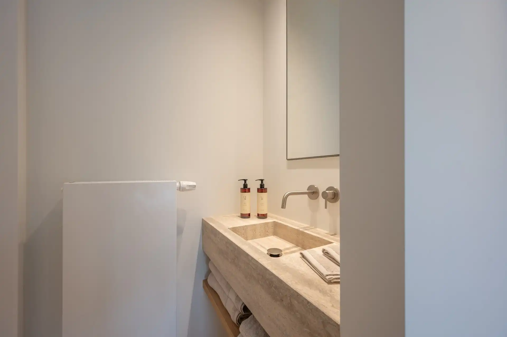 Zeer goed gelegen appartement op enkele passen van het gezellige Rubensplein. foto 25