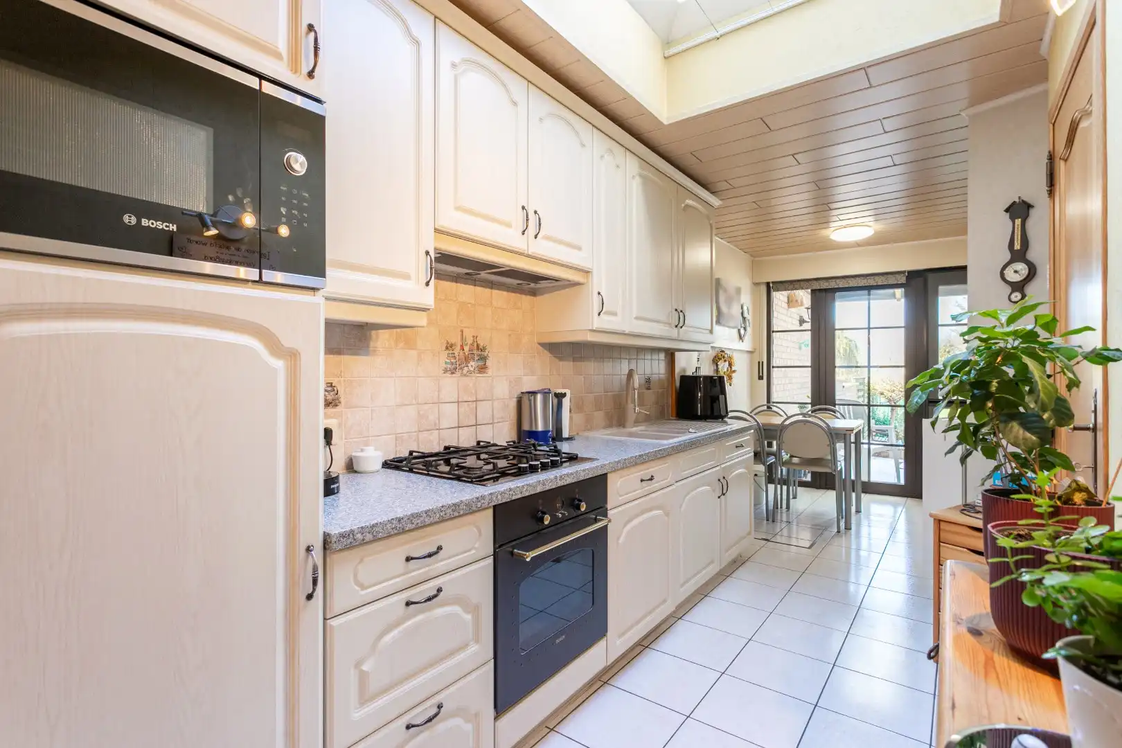 Woning met 2 slpk en ruime tuin (8a60)  foto 5