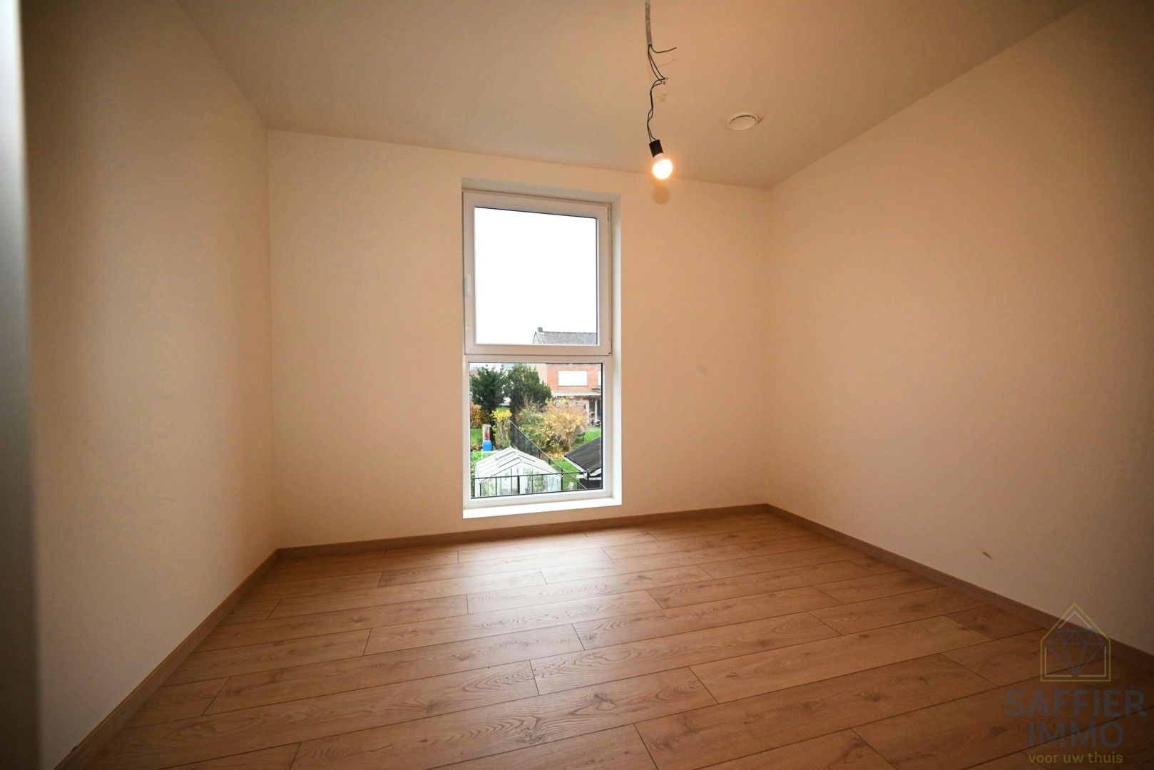 Nieuwbouwwoning te huur in het centrum van Wevelgem foto 18