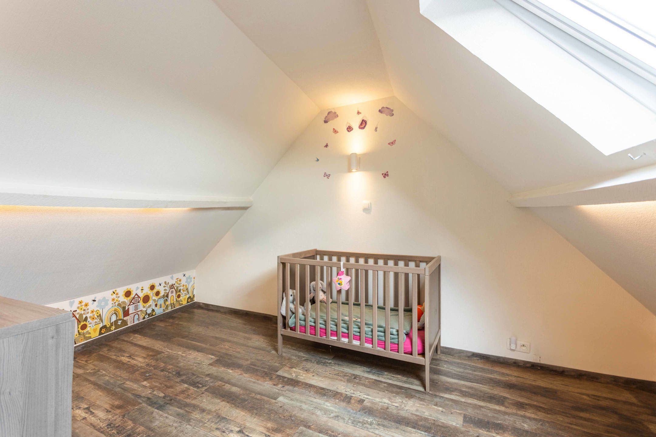 Interessante opportuniteit; gerenoveerde woning met tuin!  foto 19
