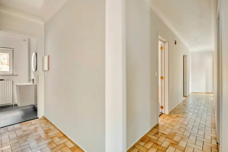 Lichtrijk en instapklaar 2-slaapkamerappartement met ruim zuidgericht terras foto 7