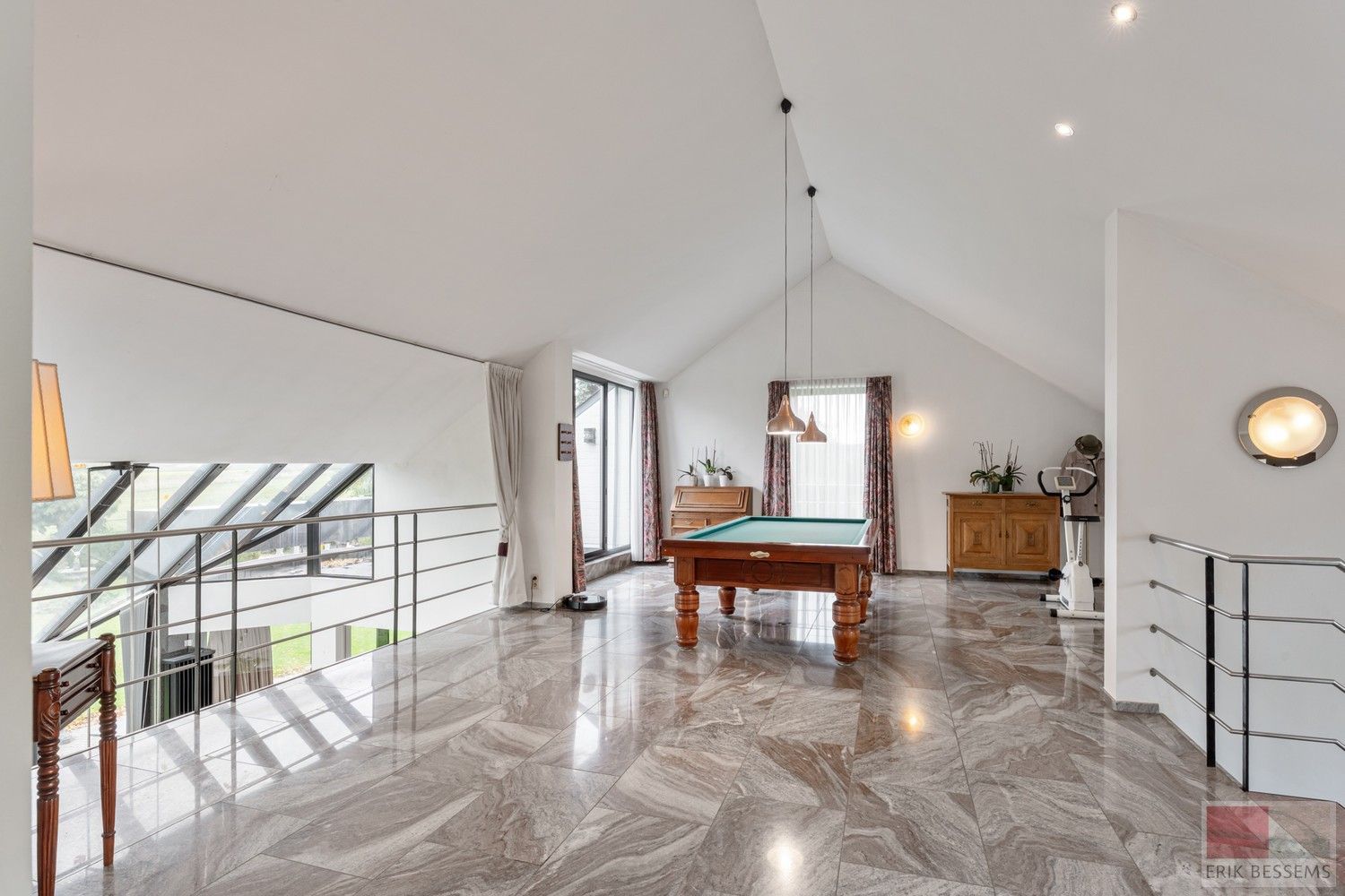 Ruime luxueuze villa met een bewoonbare opp van ca. 259m² en een perceel van 3900m². foto 24